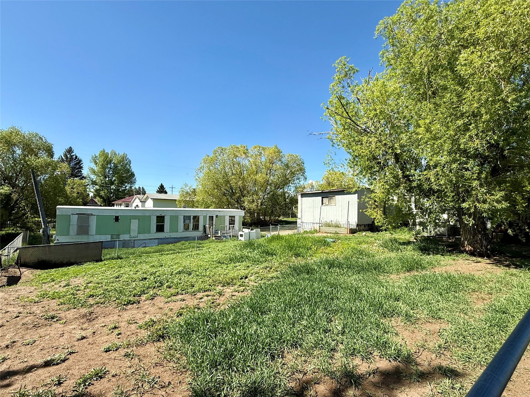 424 W Missouri Avenue Property Photo 24