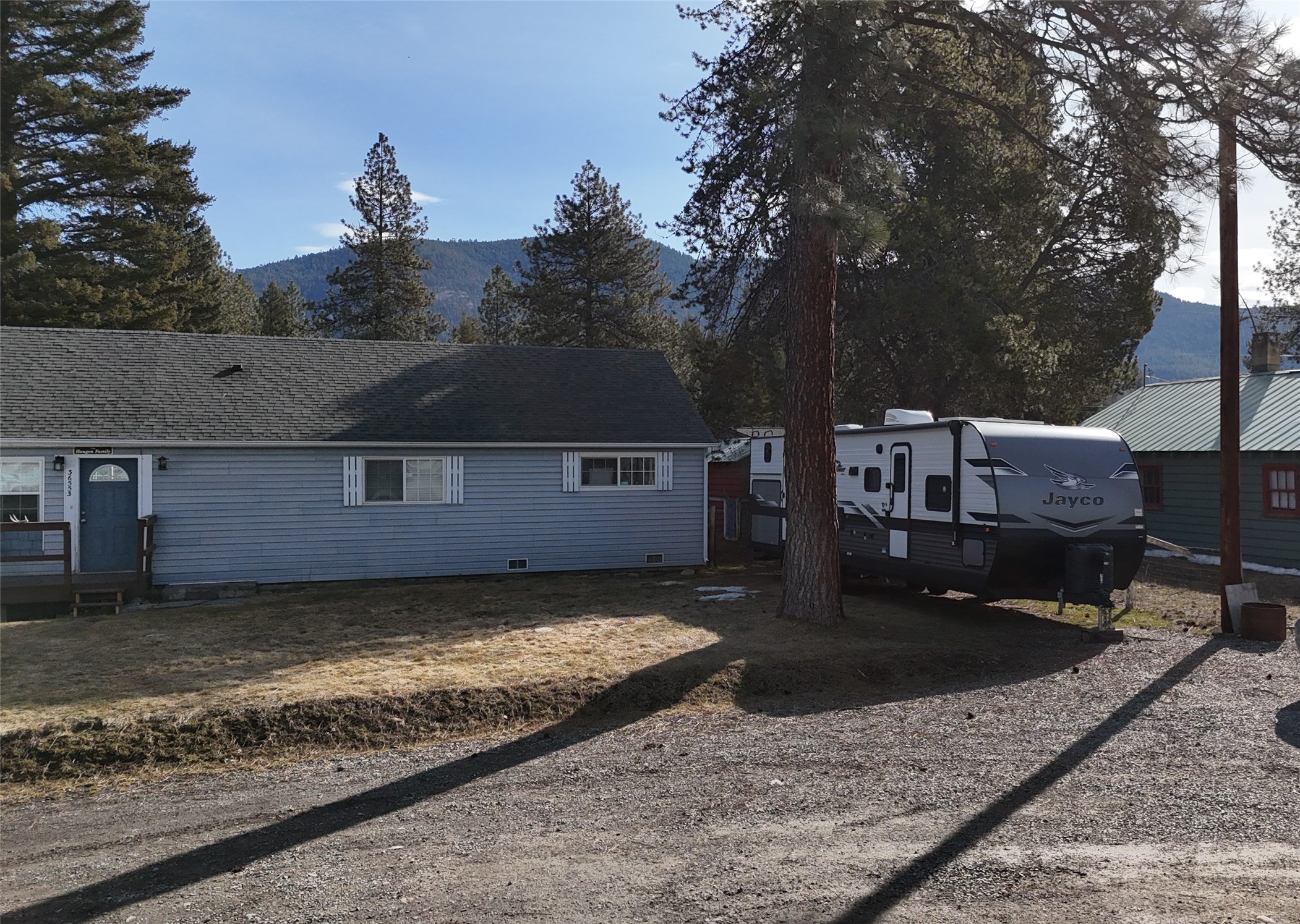 36553 Us Highway 2 Property Photo 3