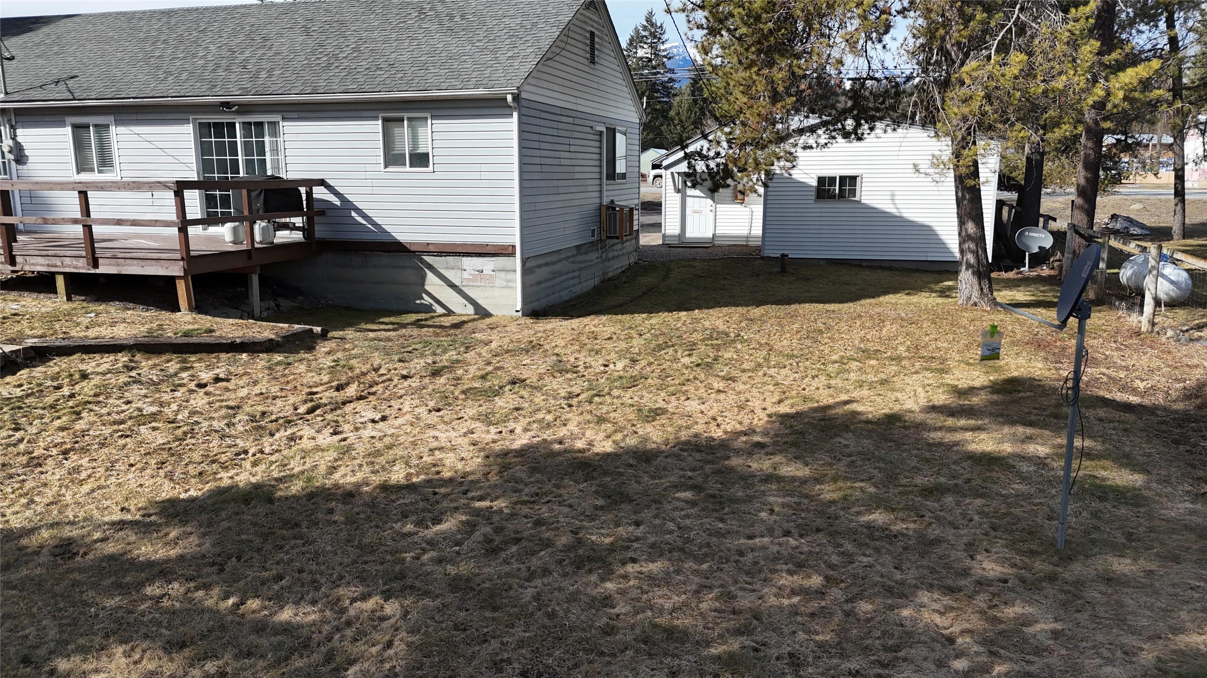 36553 Us Highway 2 Property Photo 8