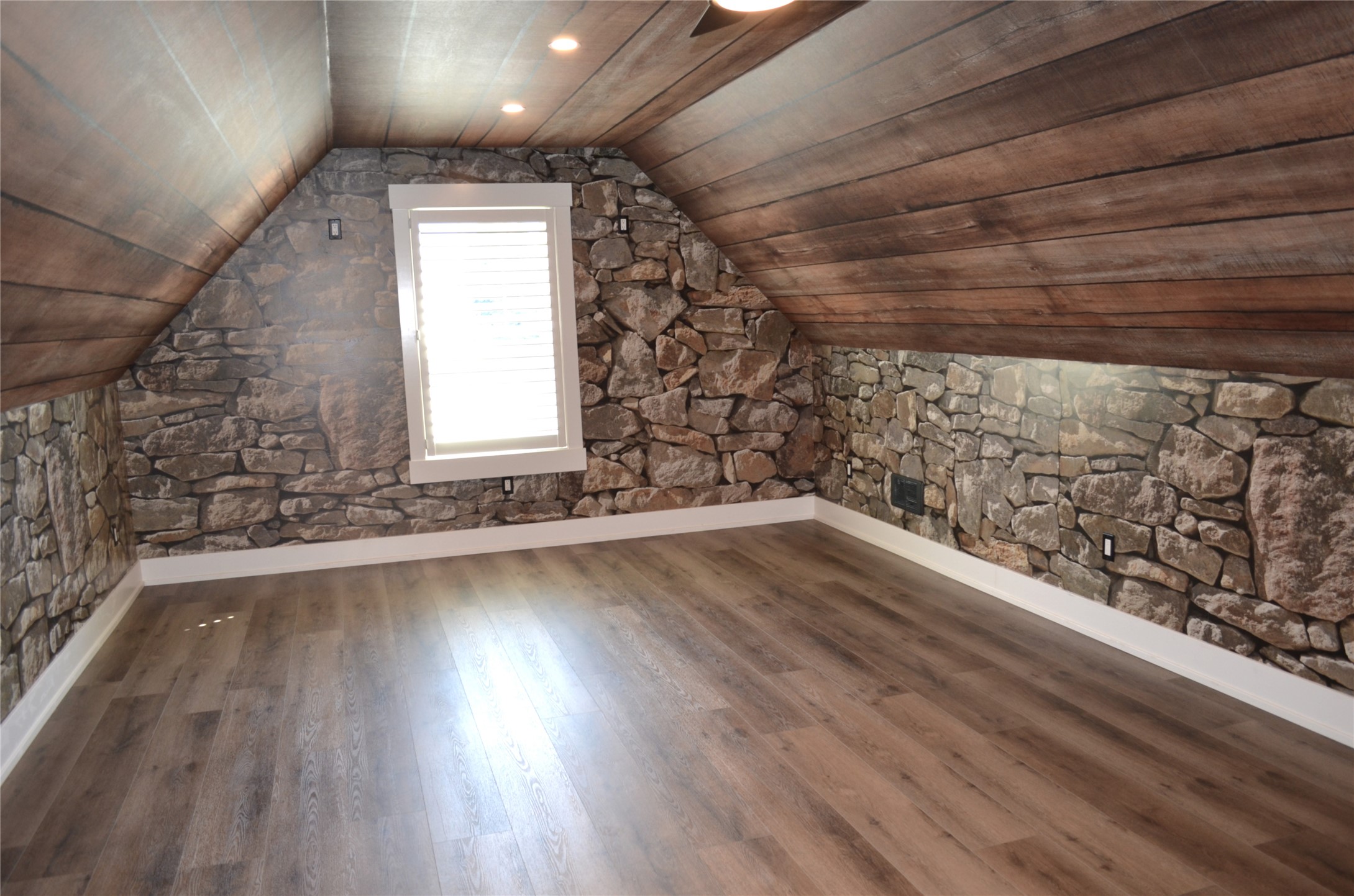1228 Quail Ridge Drive Property Photo 30