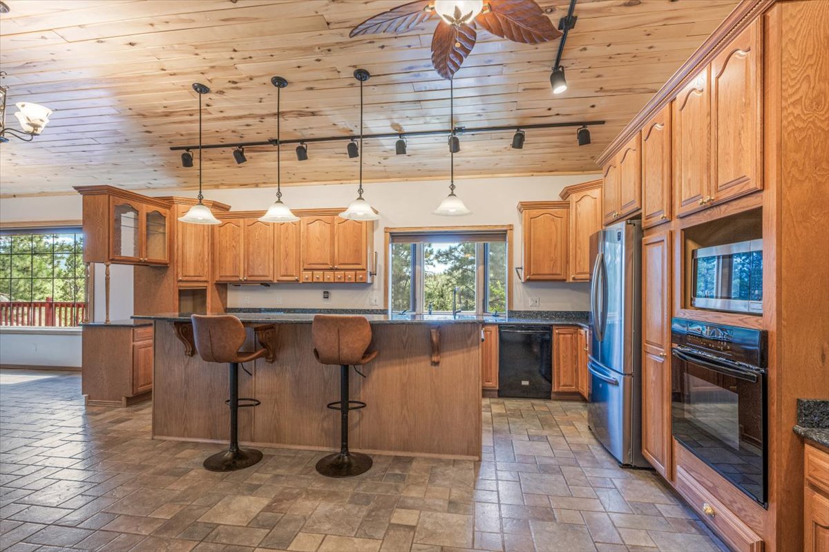 90 Rock Ridge Drive Property Photo 10