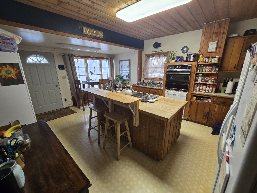 12 7th Avenue Nw Property Photo 6