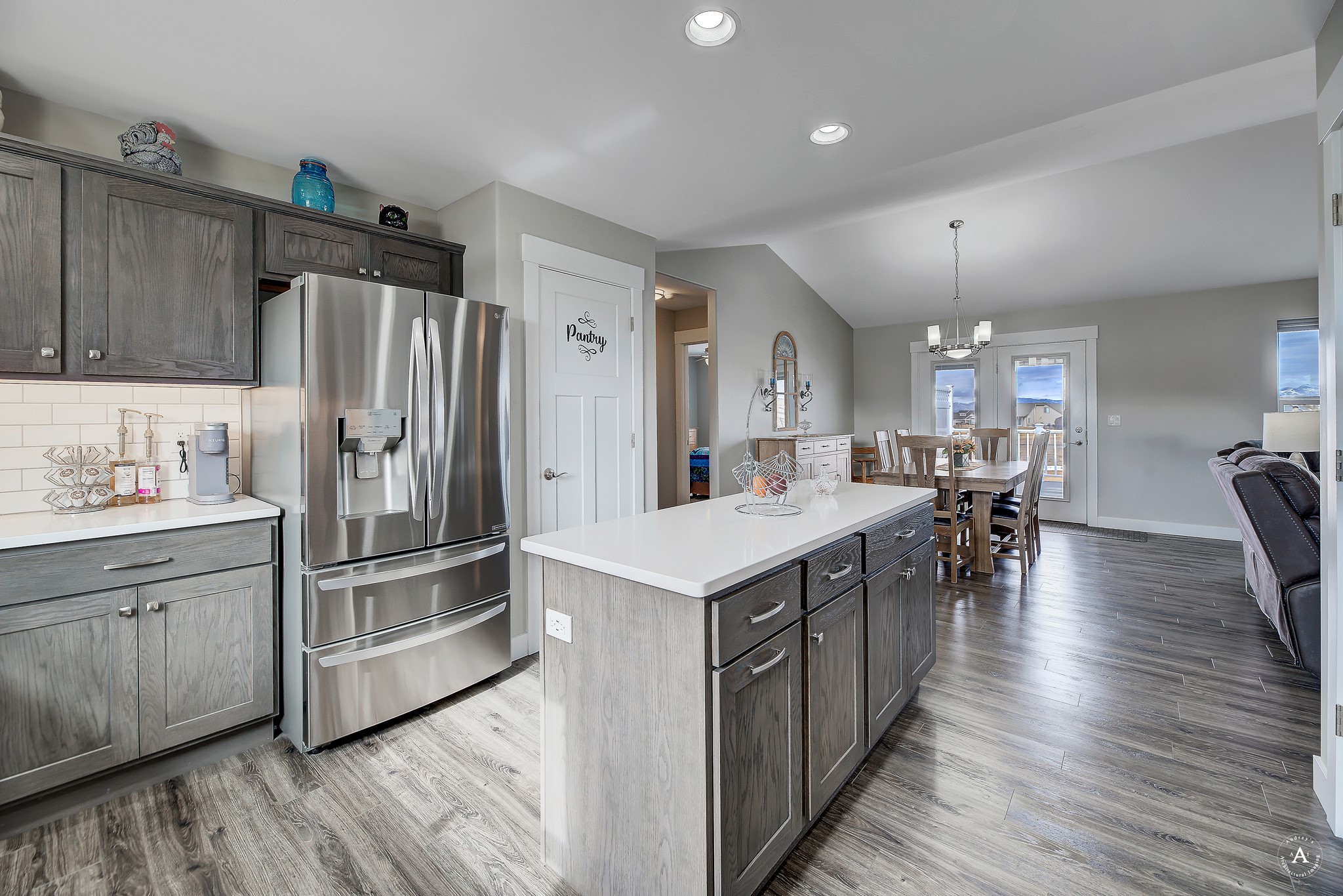 4334 Saint John Road Property Photo 11