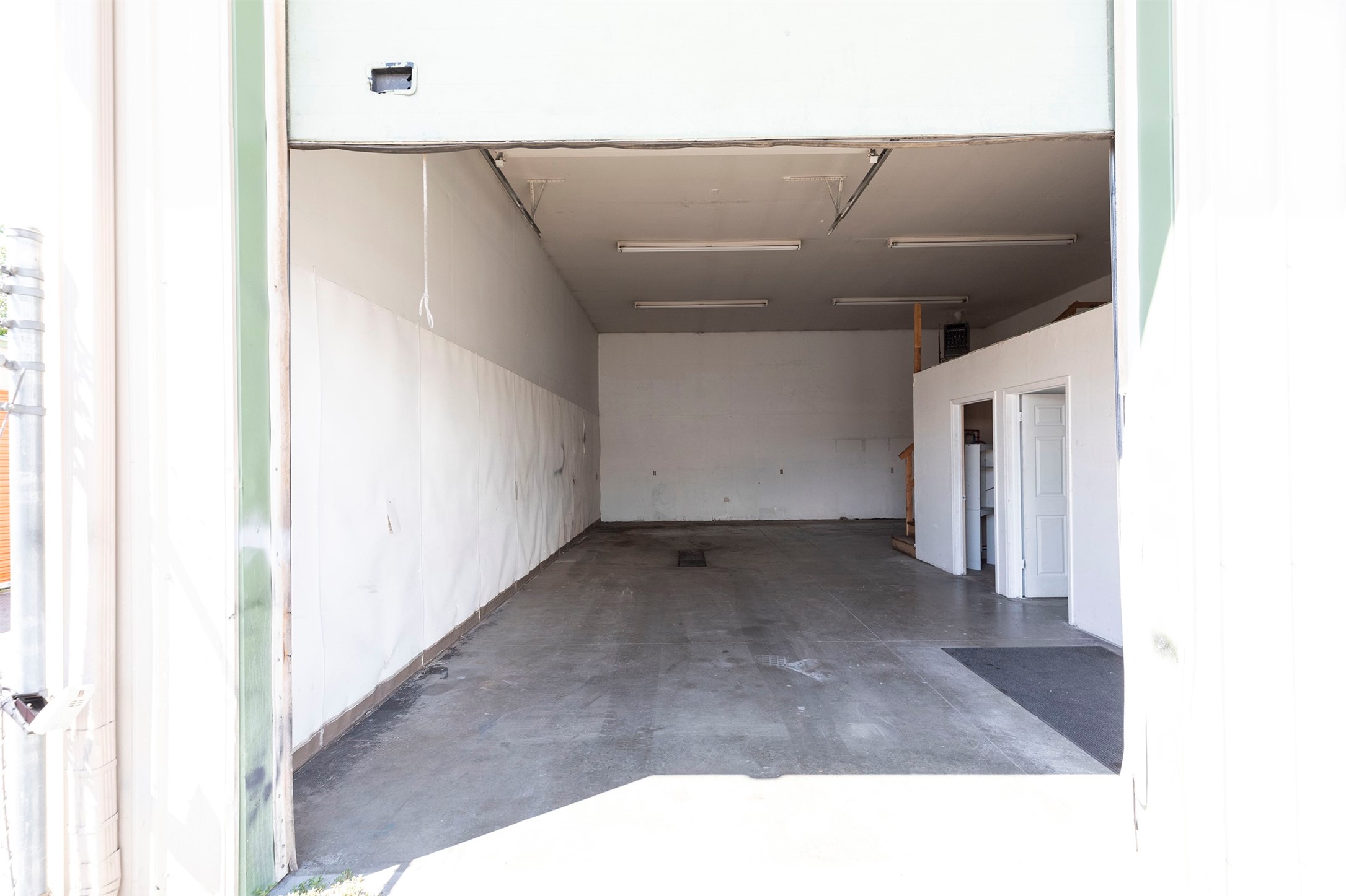 2591 Industry Street C Property Photo 8