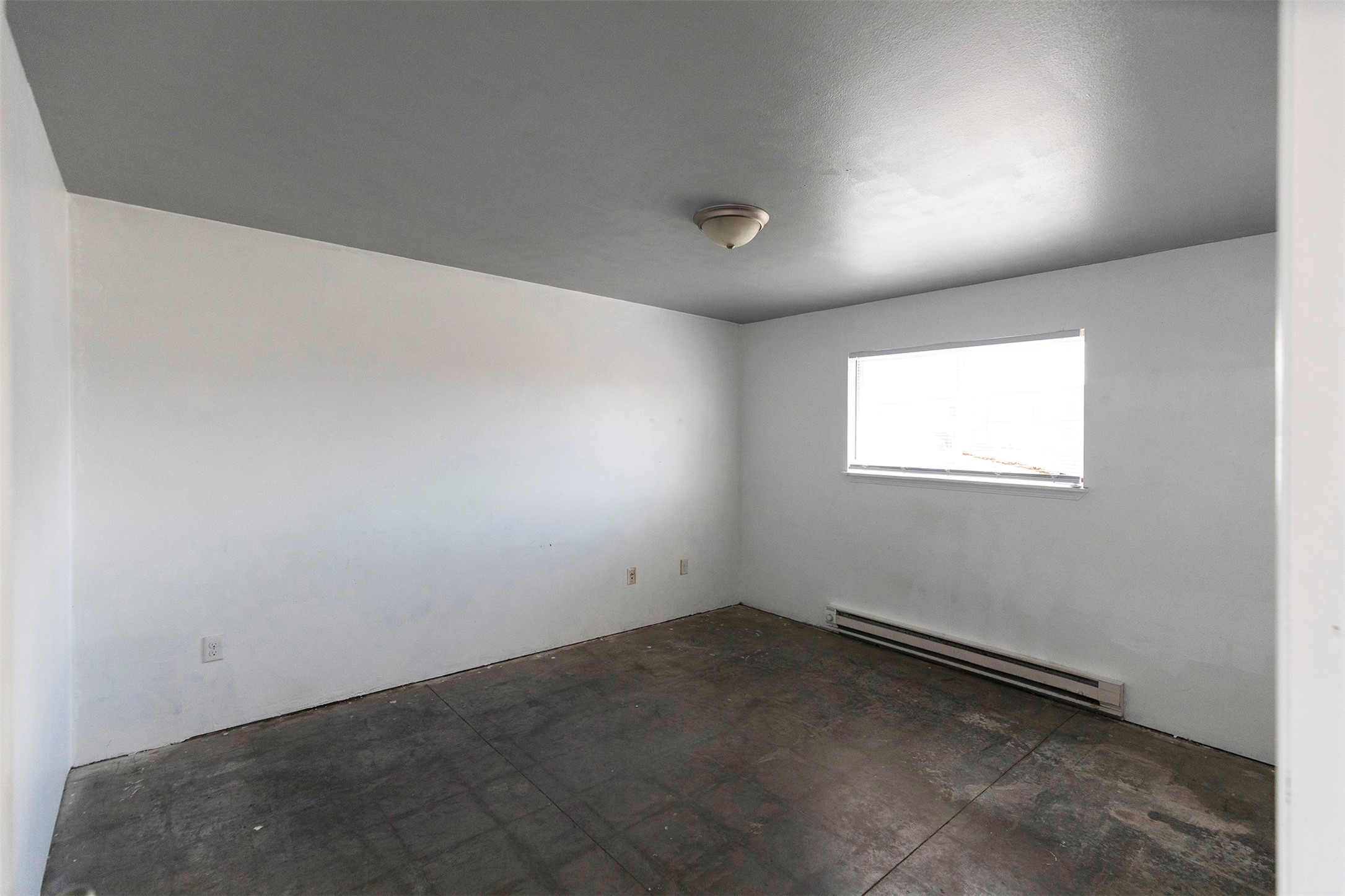 2591 Industry Street C Property Photo 14