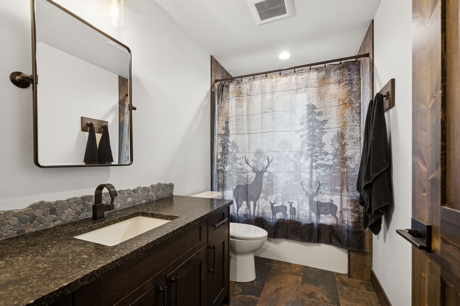 30 Boulder Lane Property Photo 22
