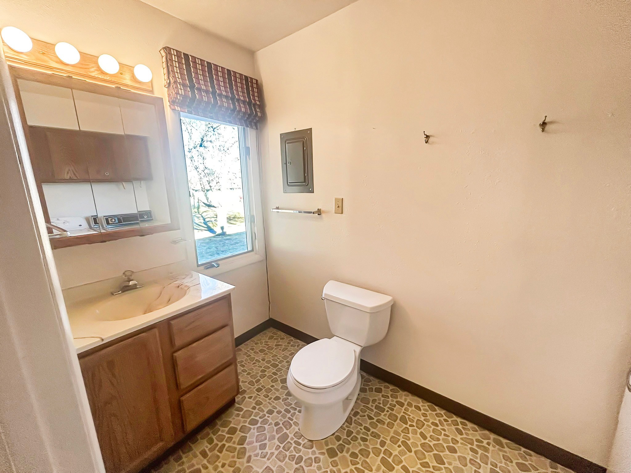 400 Sweetgrass Court Property Photo 13