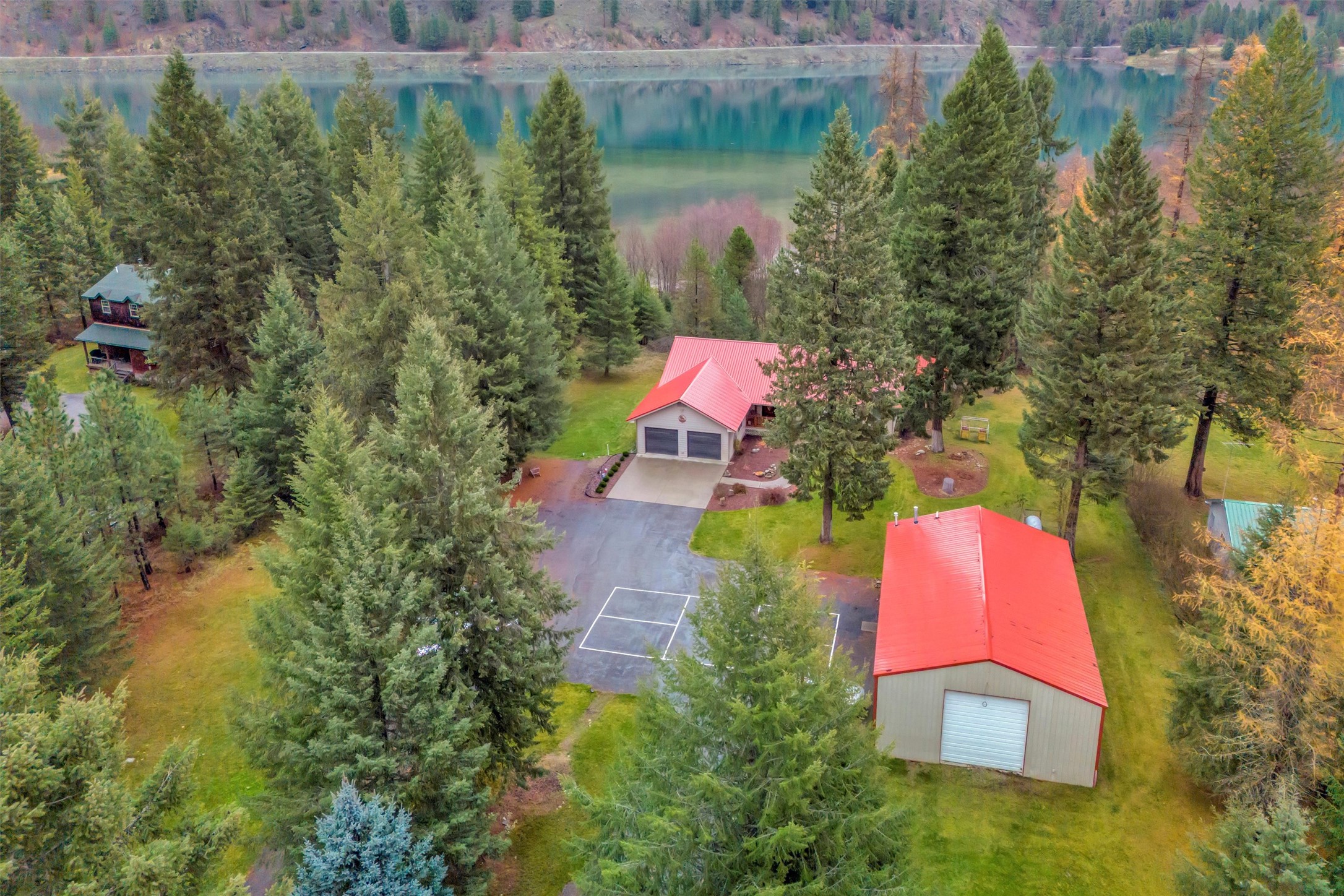 25 River Front Drive S Property Photo