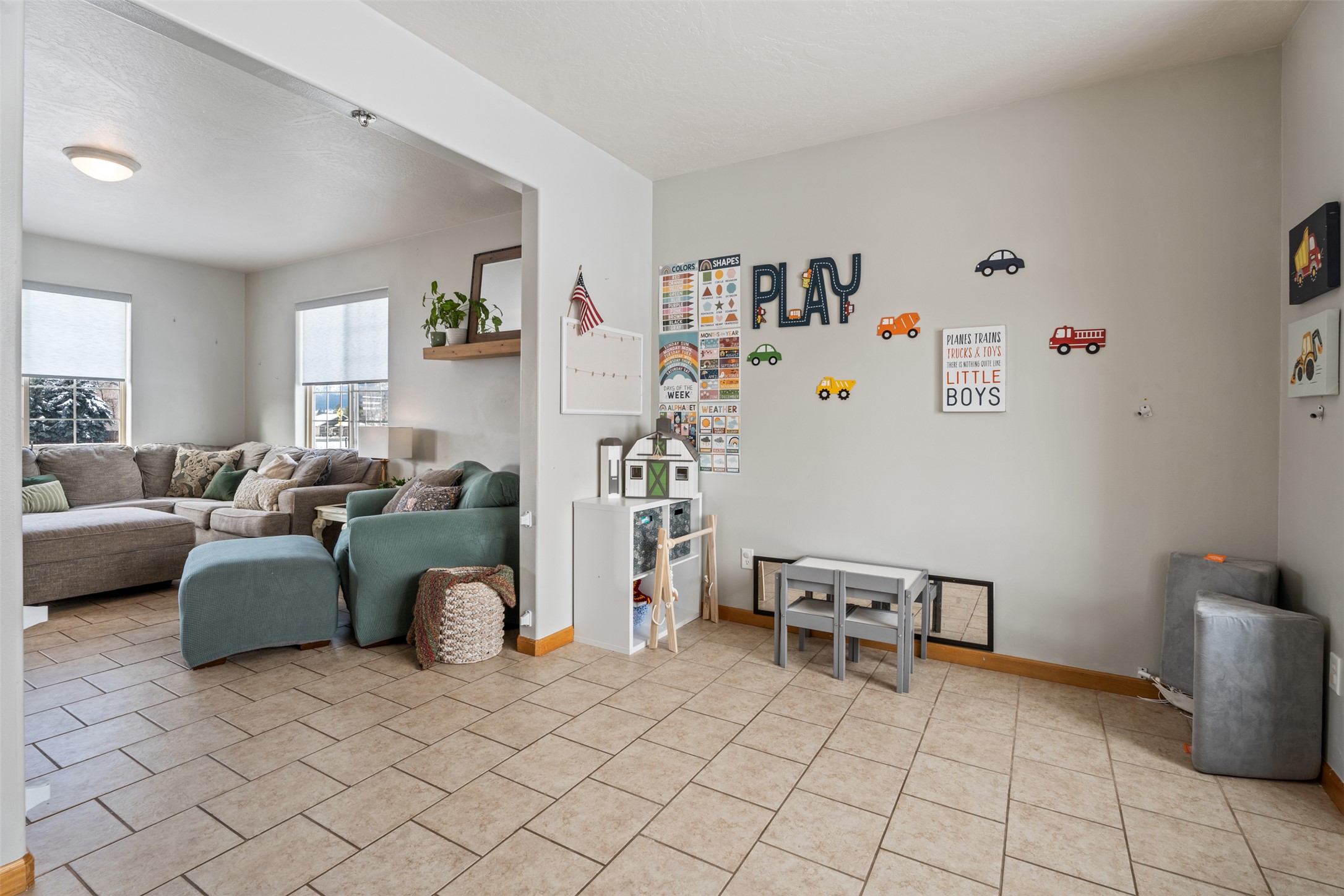 5331 Fiddler Court Property Photo 12
