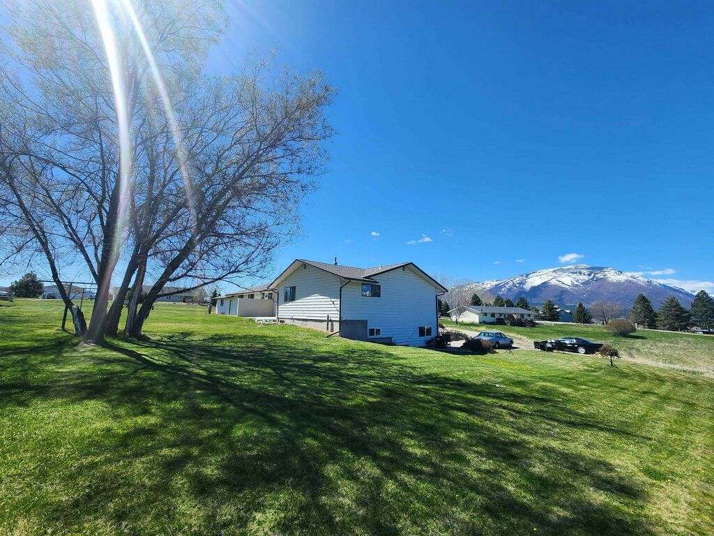 969 Little Joe Lane 969, 971, 973 Property Photo