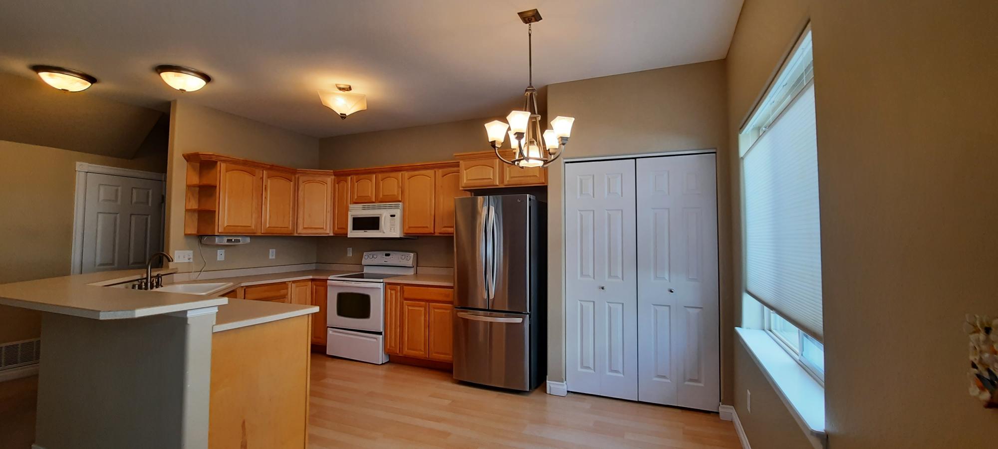 350 Barney Street B Property Photo 6
