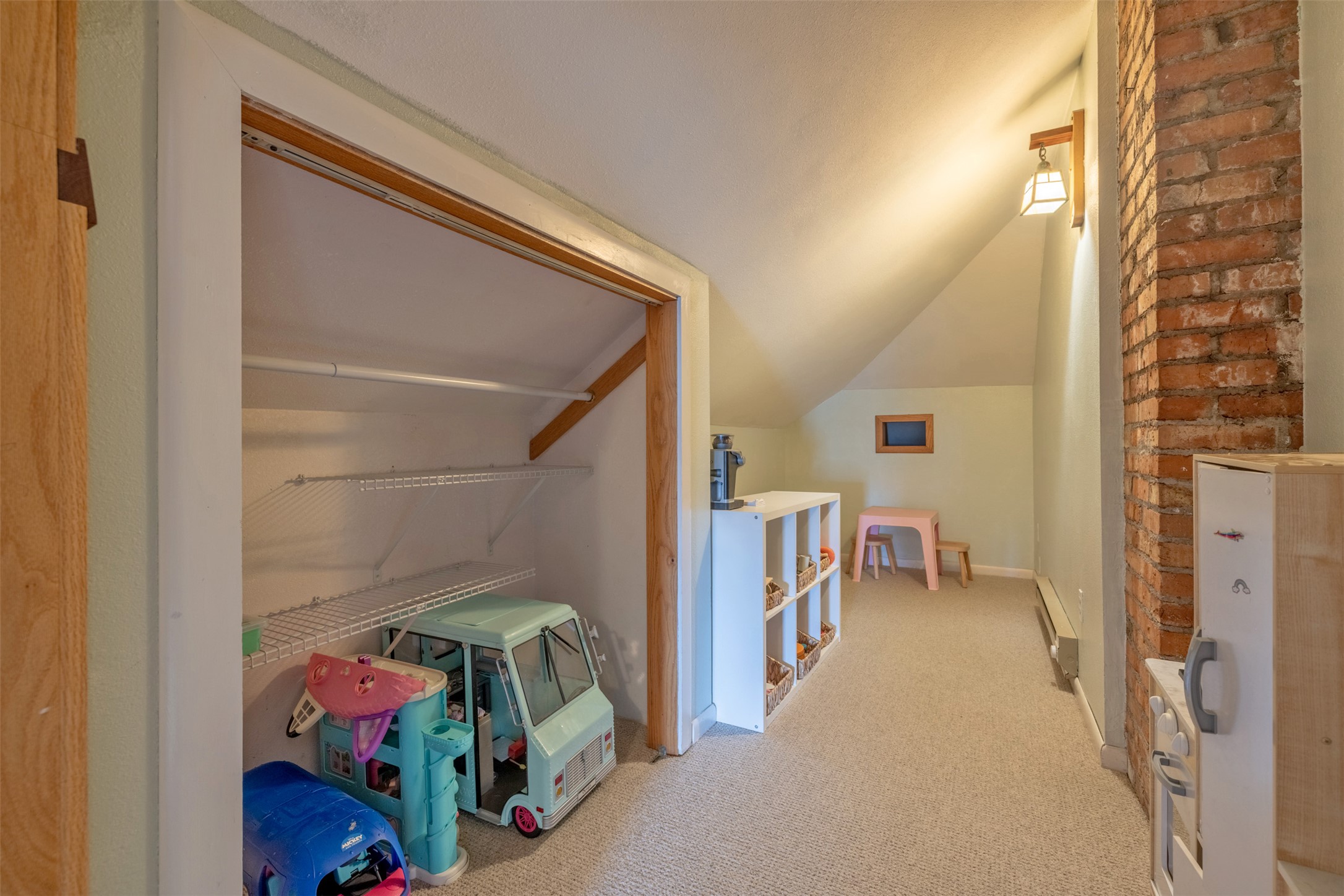 717 N Warren Street Property Photo 44