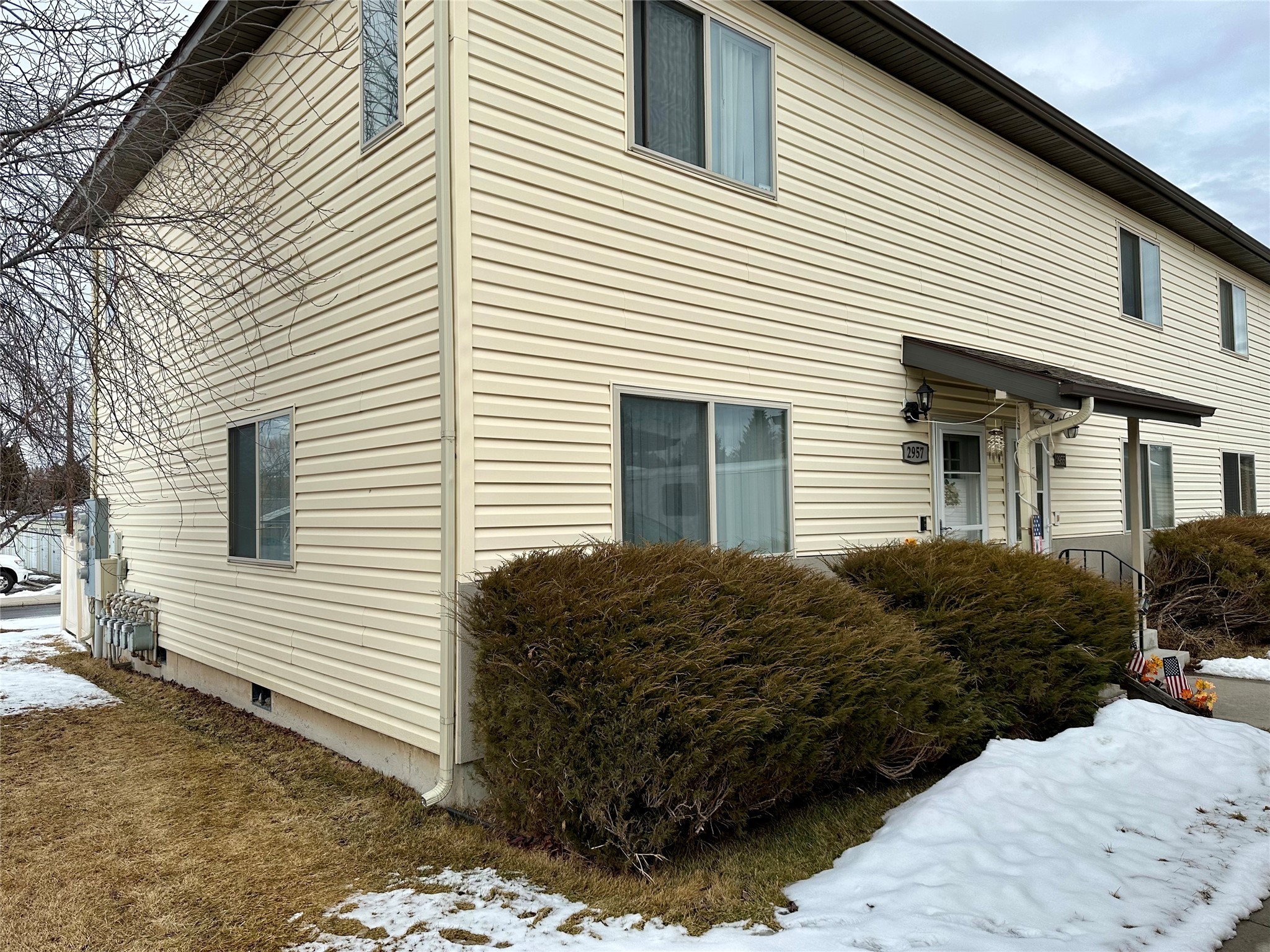 2957 Nevada Avenue Property Photo 1
