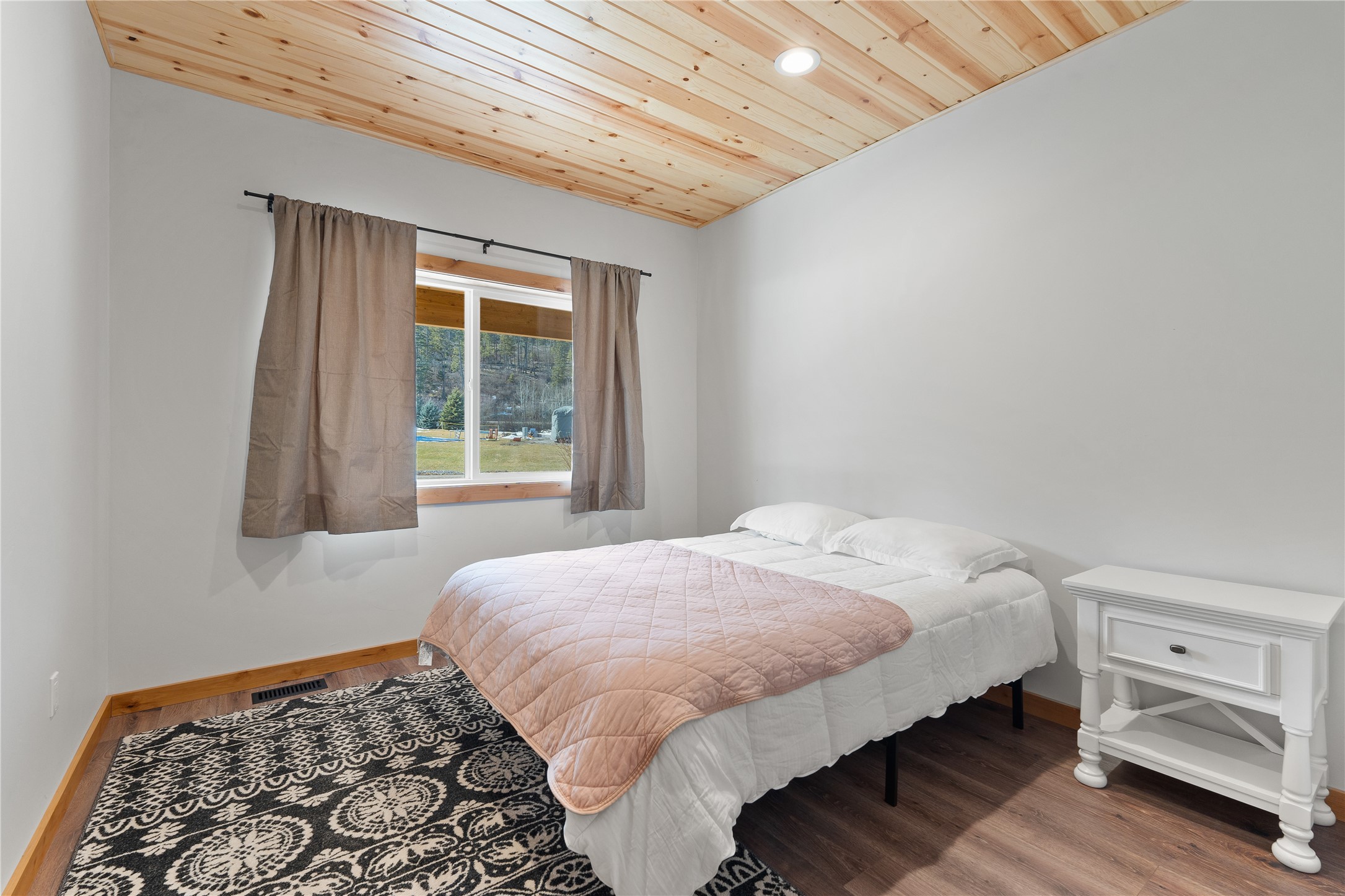 27 Bayview Drive Property Photo 13