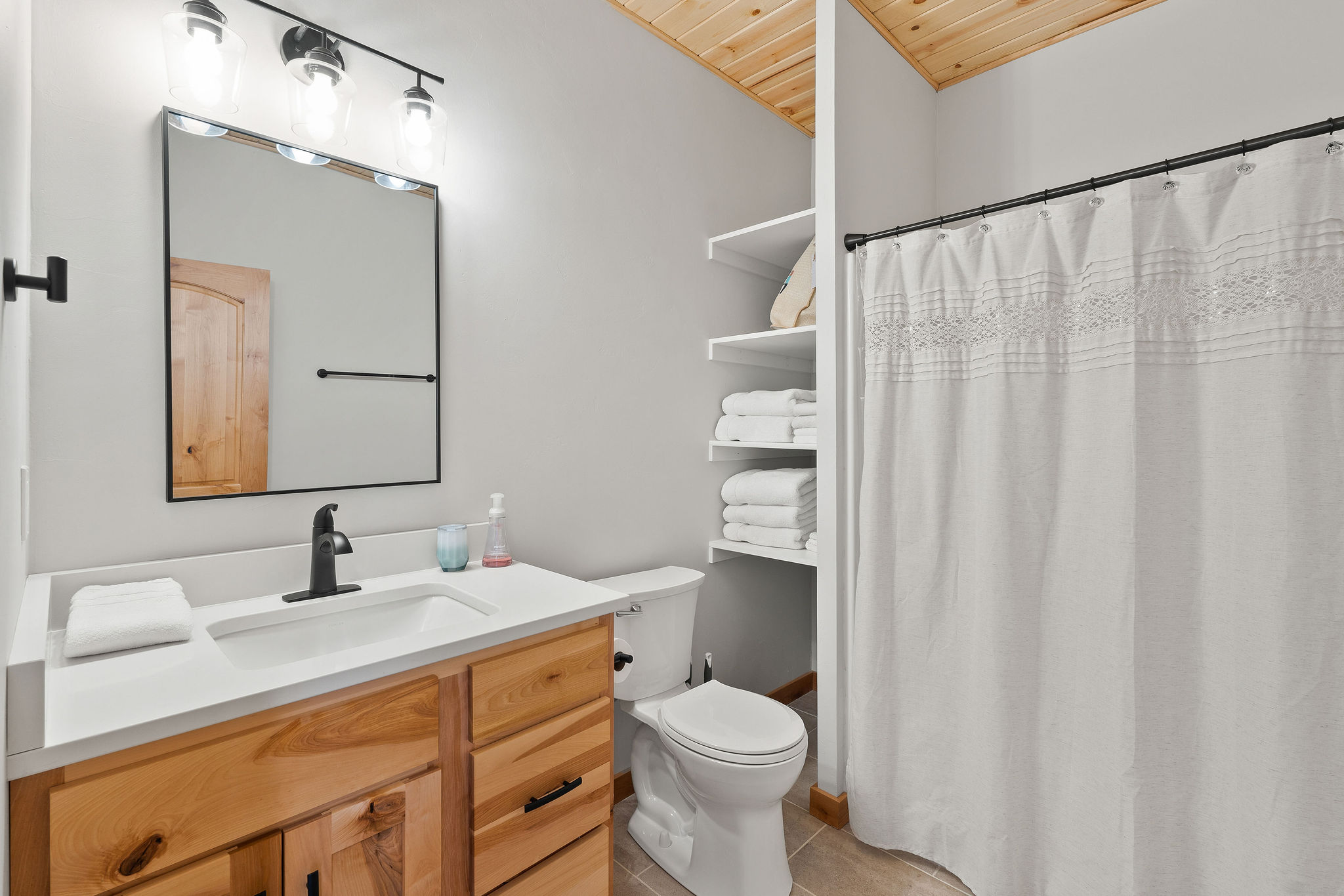 27 Bayview Drive Property Photo 16