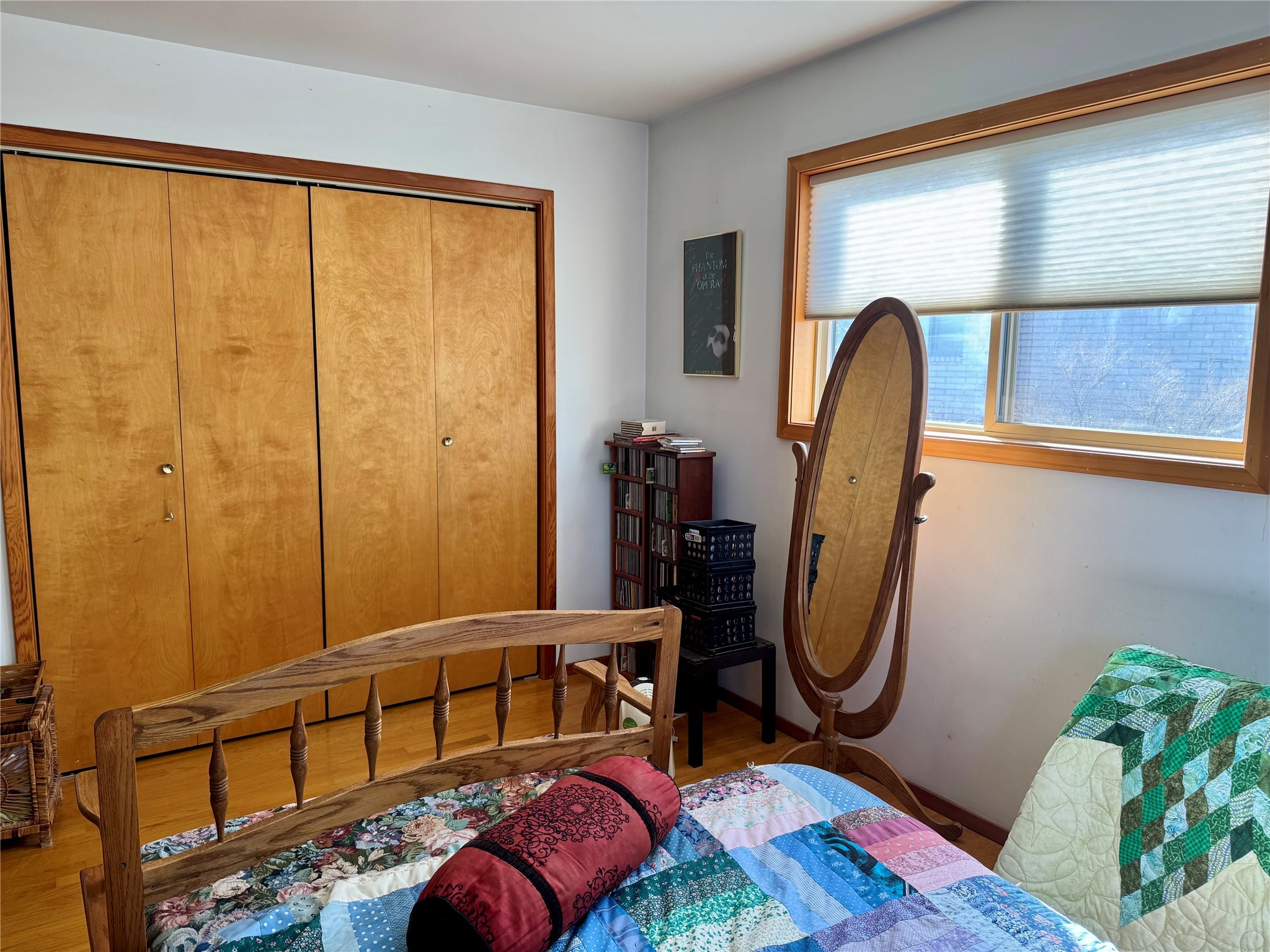 504 E Riggs Street Property Photo 8