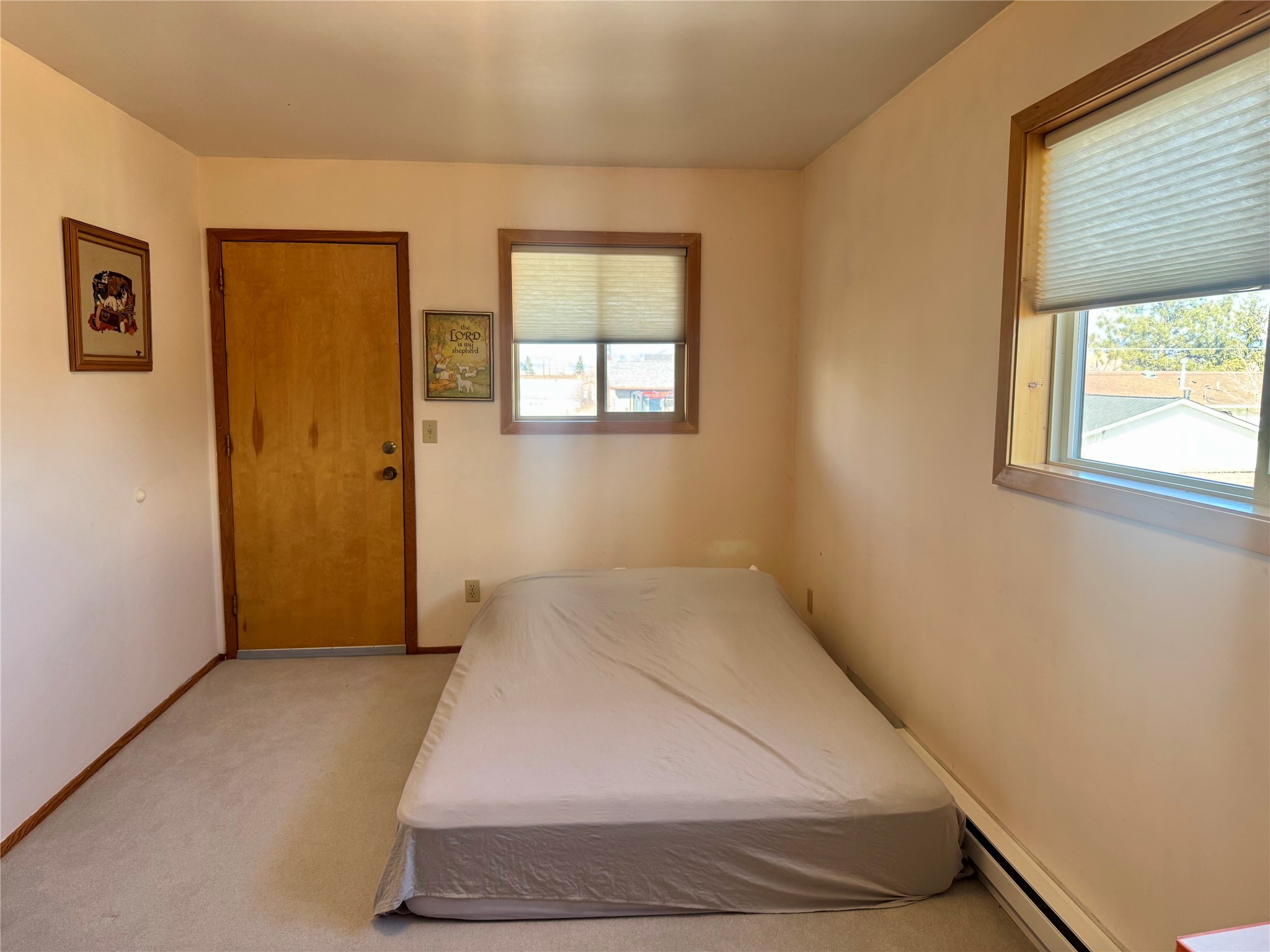 504 E Riggs Street Property Photo 18