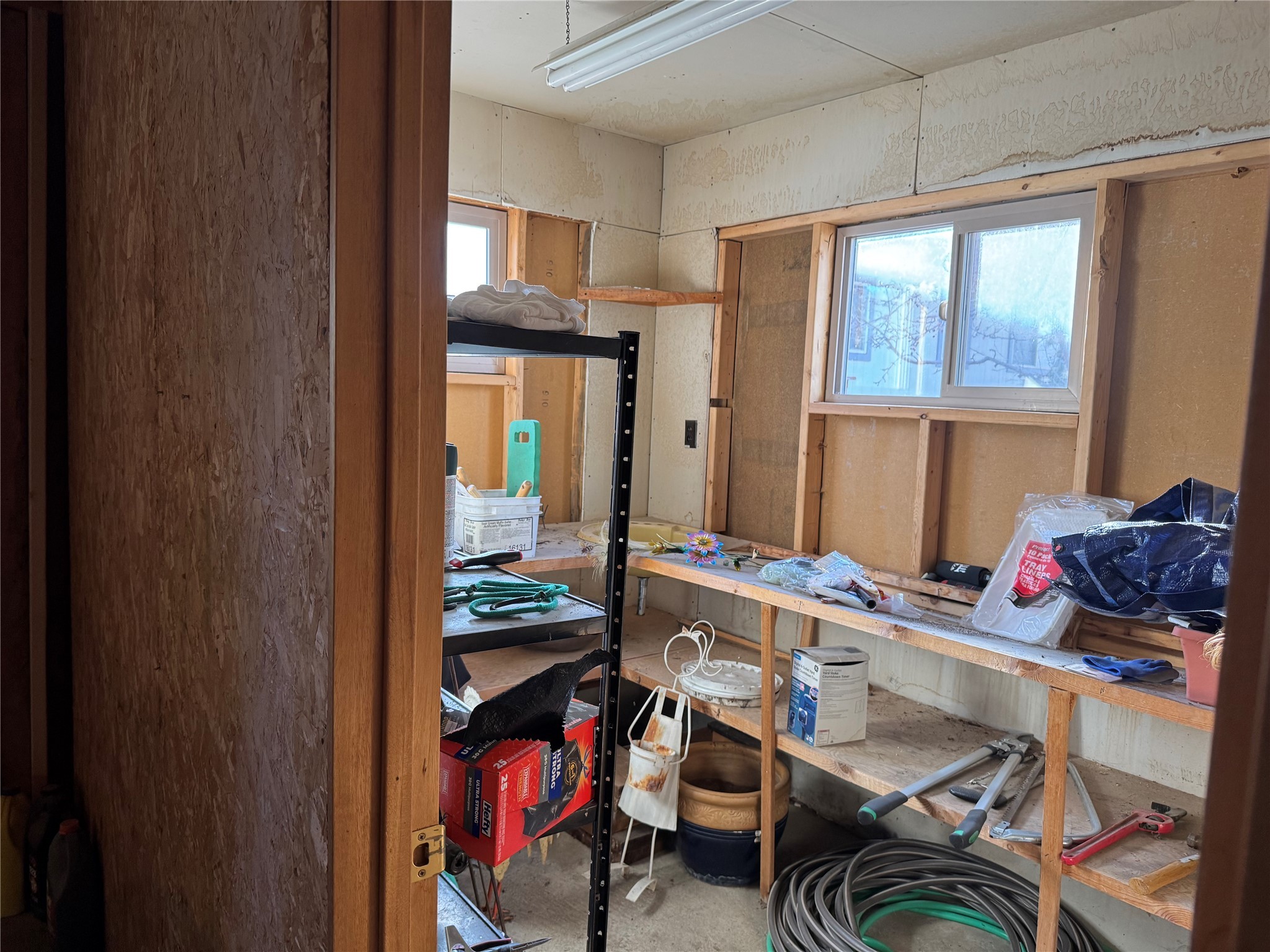 504 E Riggs Street Property Photo 28