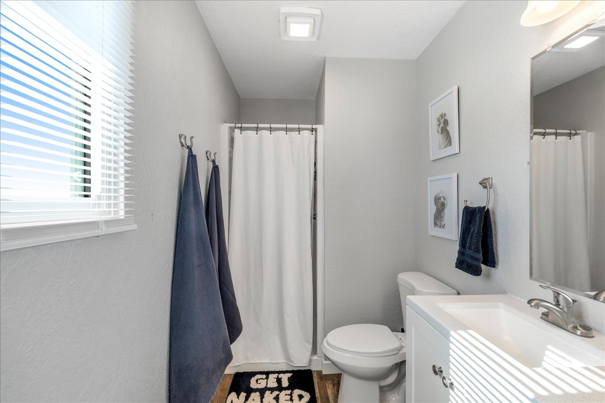 1100 E Fiesta Property Photo 21