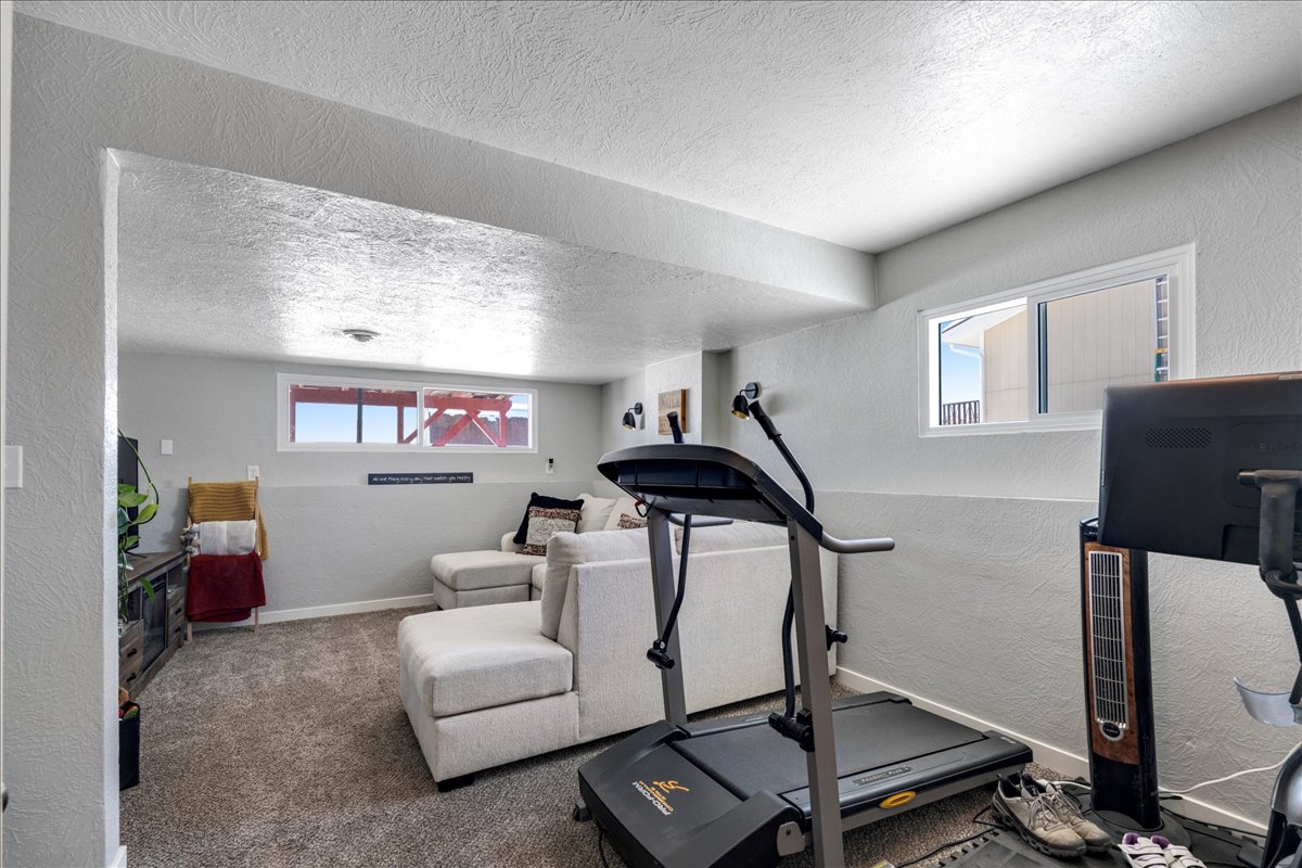 1100 E Fiesta Property Photo 30