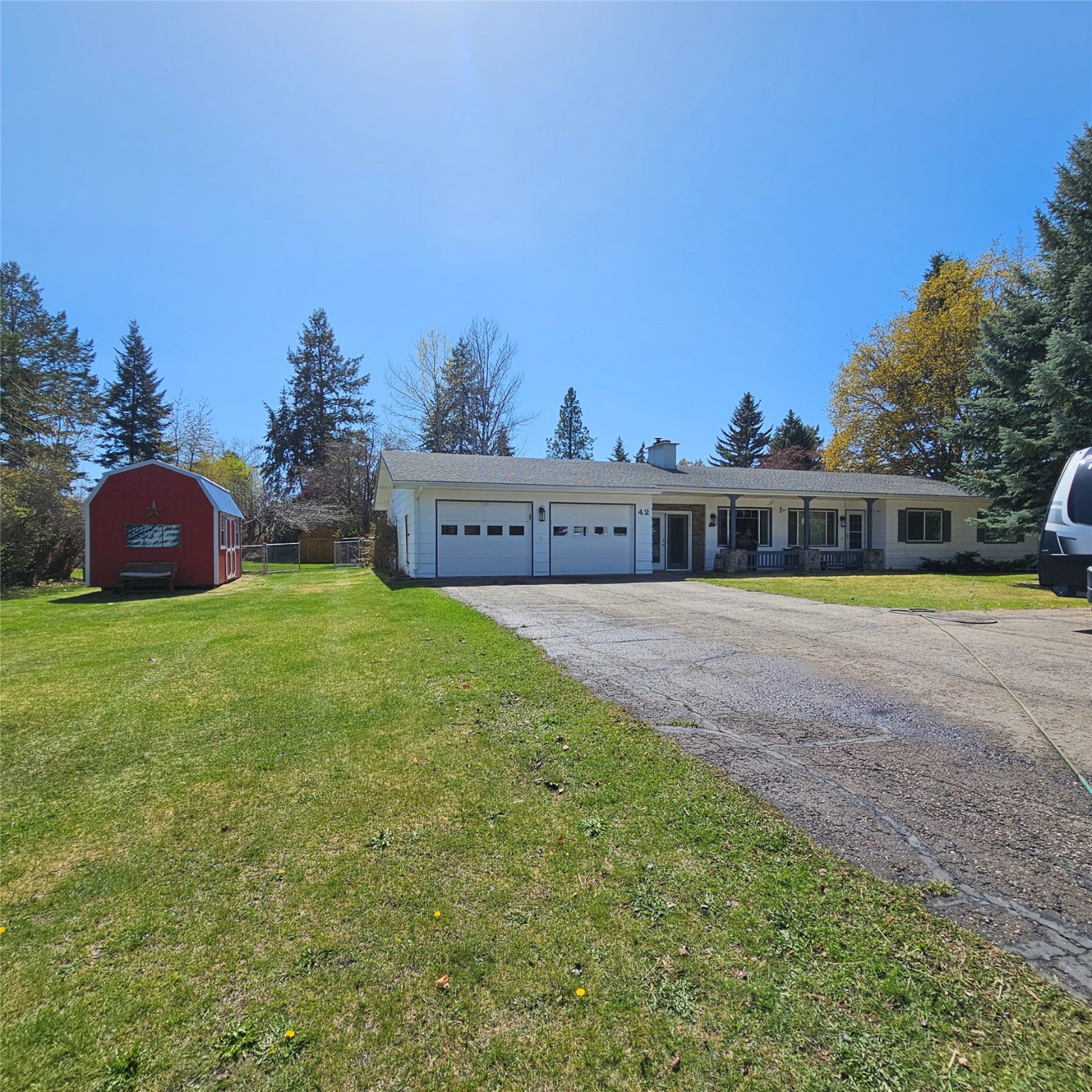 42 Panoramic Drive Property Photo 3