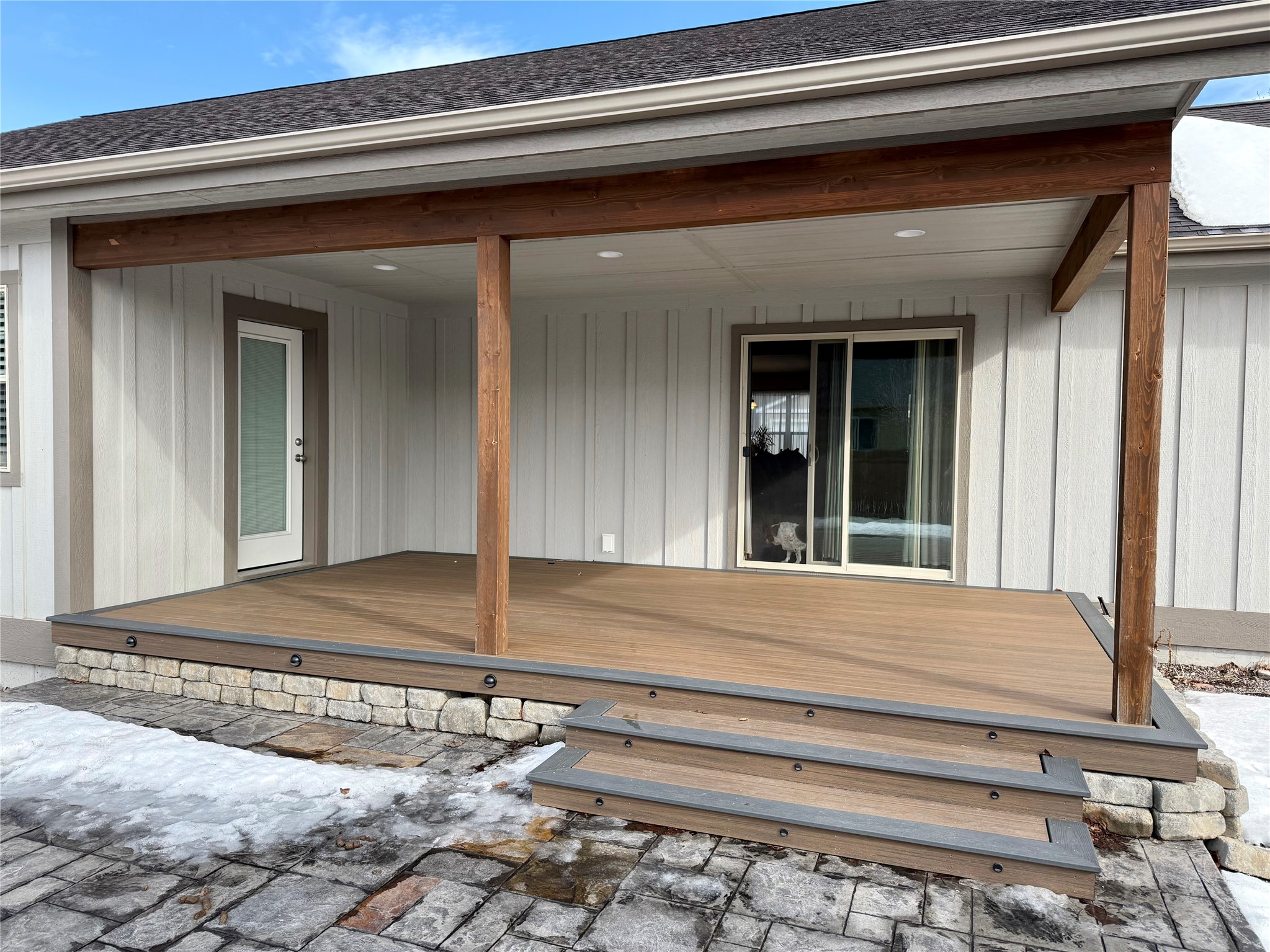 1158 W 14th Avenue W Property Photo 3