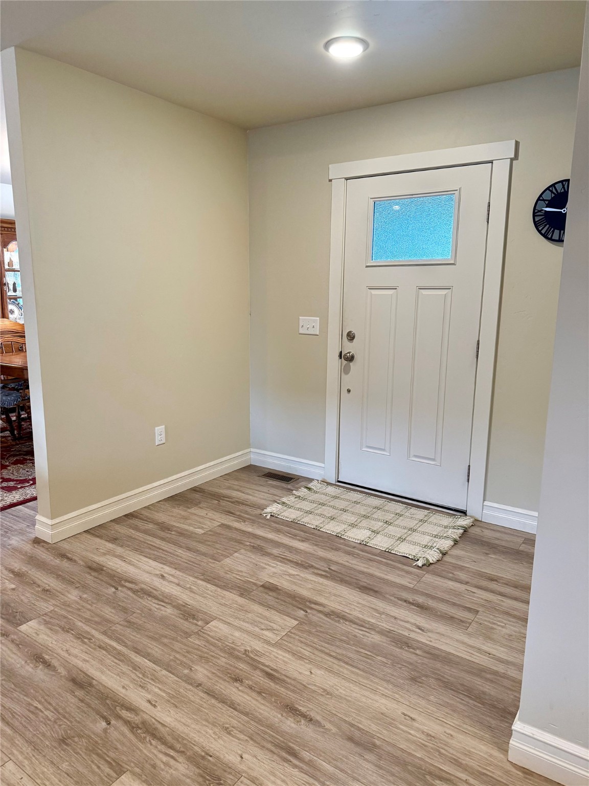 1158 W 14th Avenue W Property Photo 12