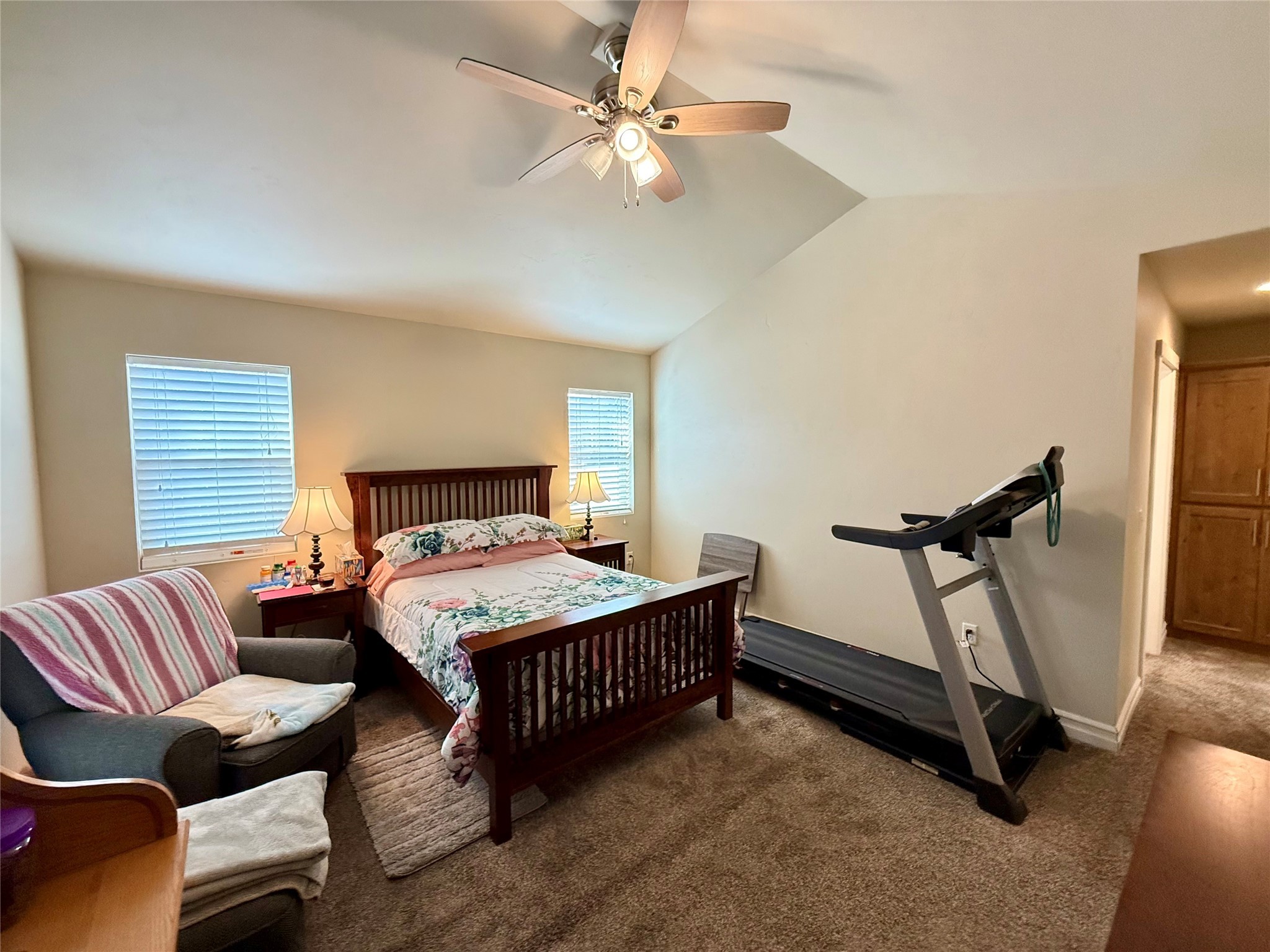 1158 W 14th Avenue W Property Photo 13