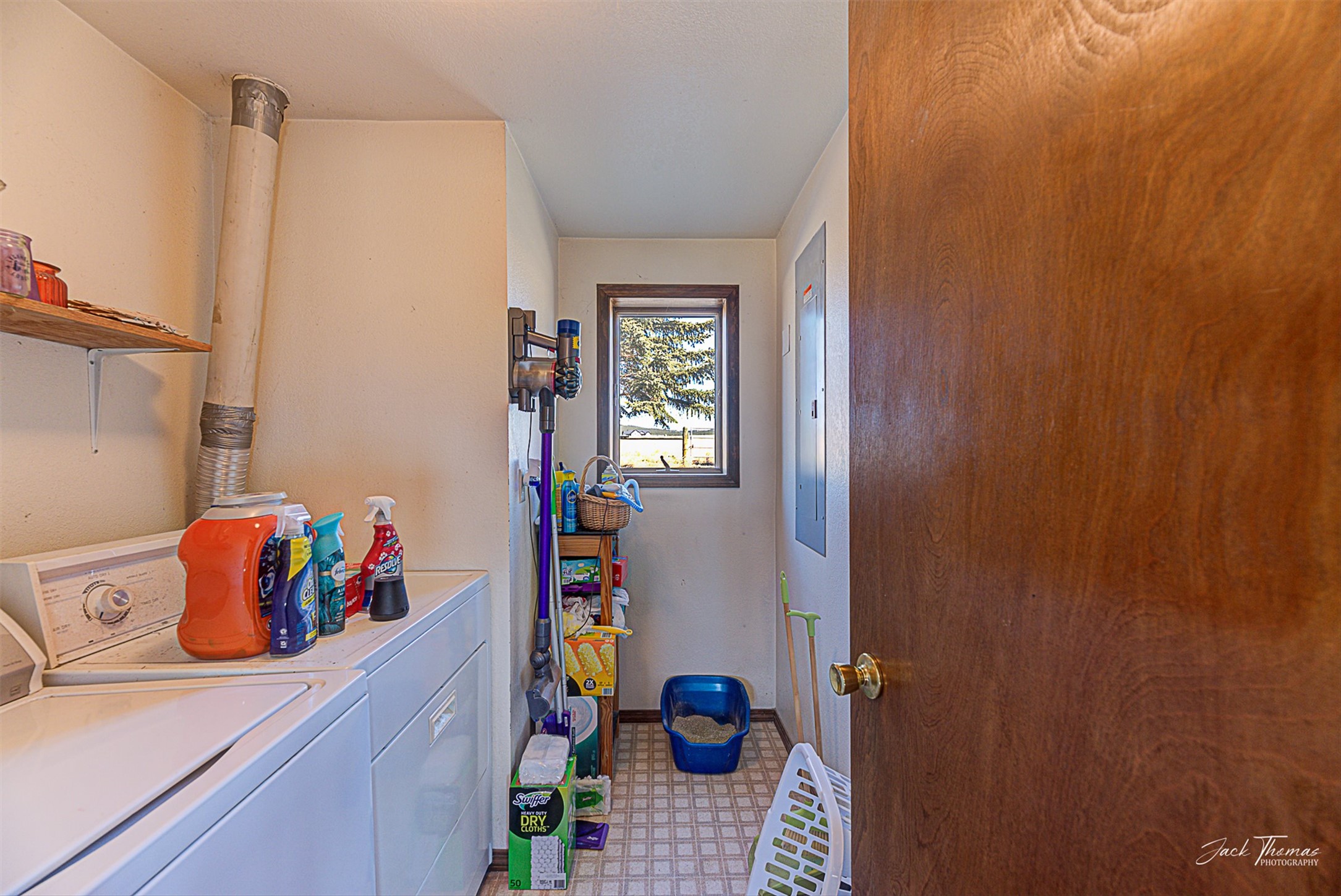 5871 Collins Drive Property Photo 33