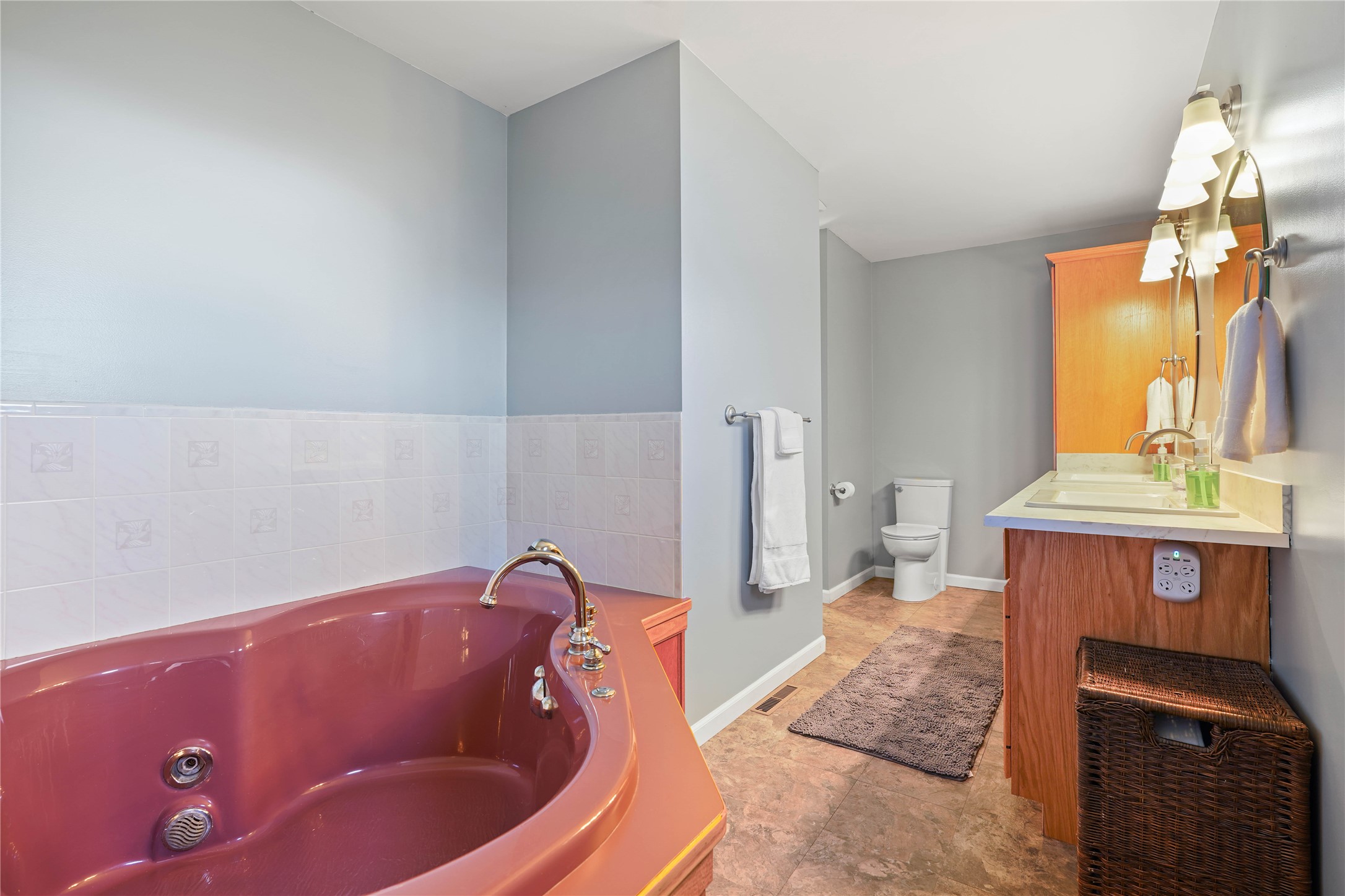 2625 Valley Road Property Photo 15
