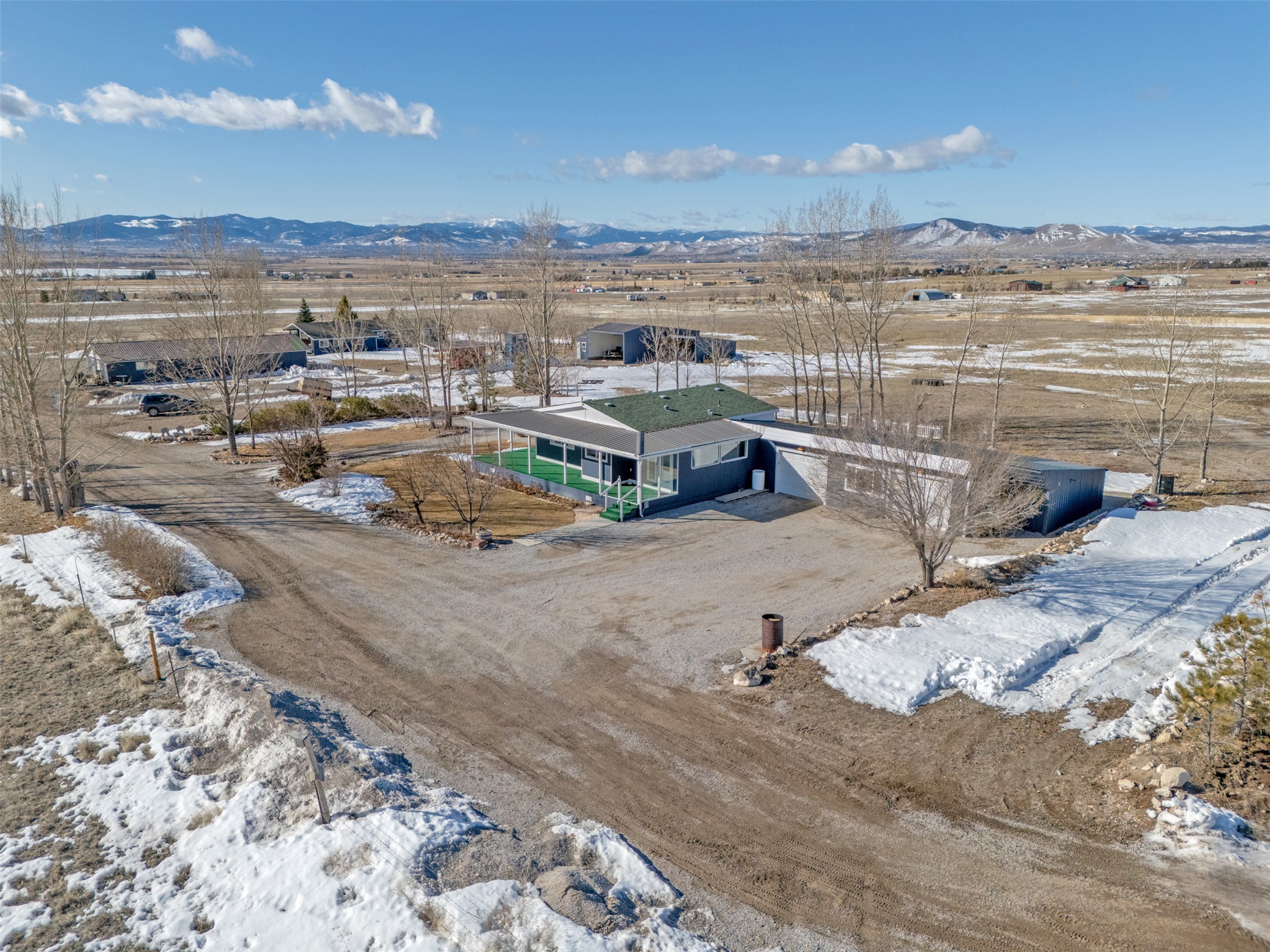 2830 Fantasy Road Property Photo 3