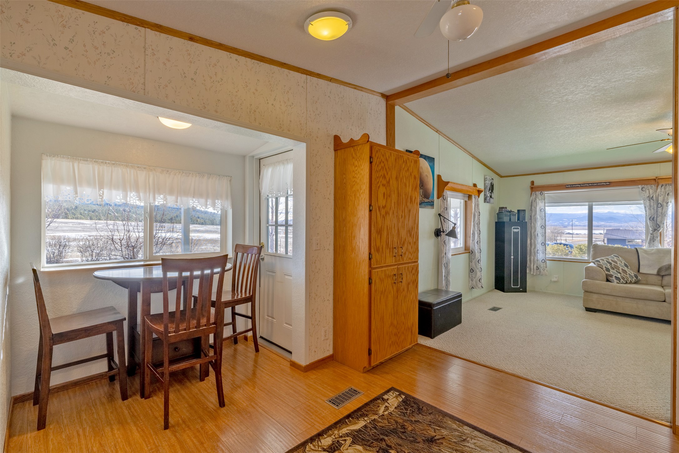 2830 Fantasy Road Property Photo 28