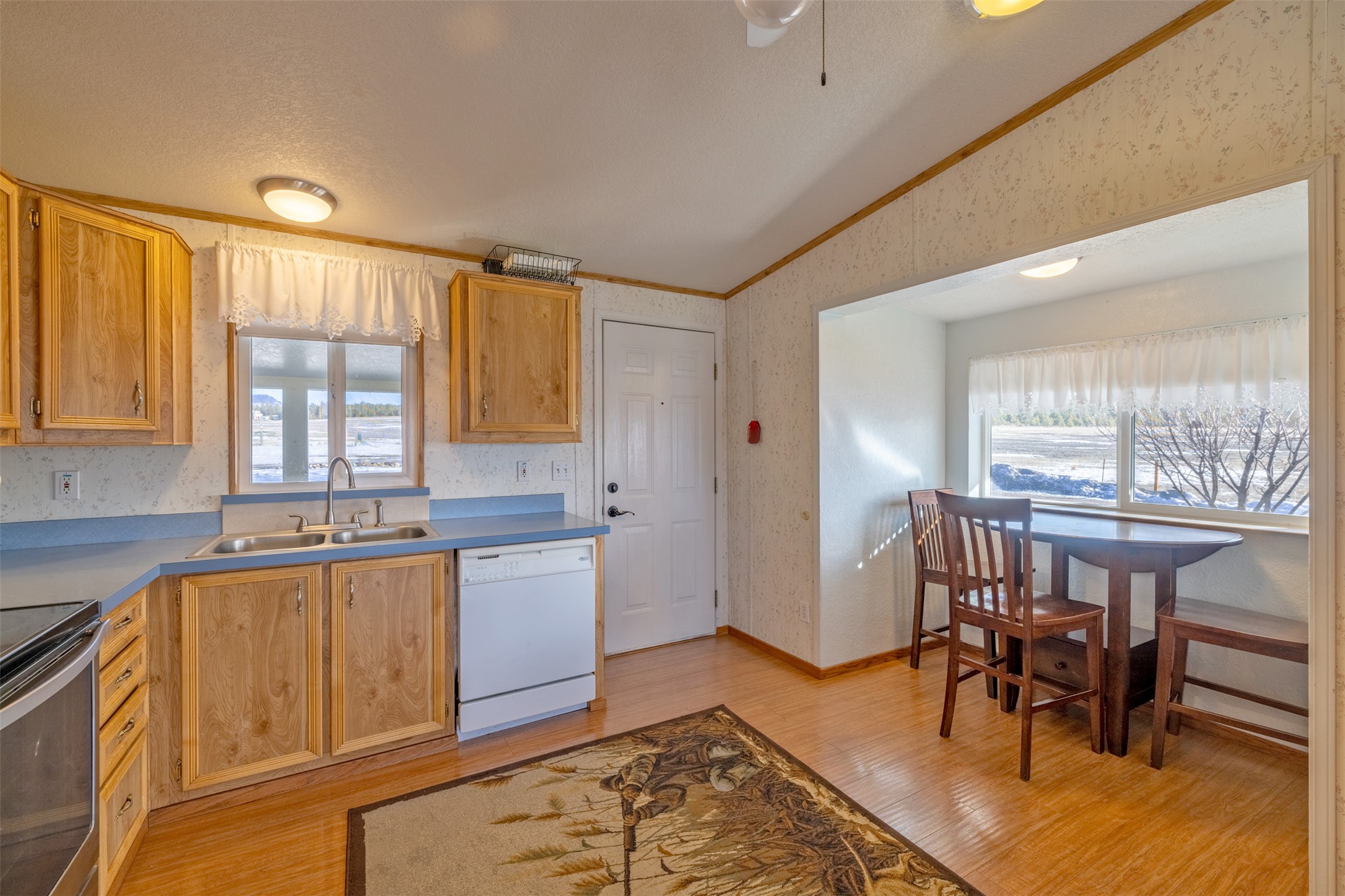 2830 Fantasy Road Property Photo 31
