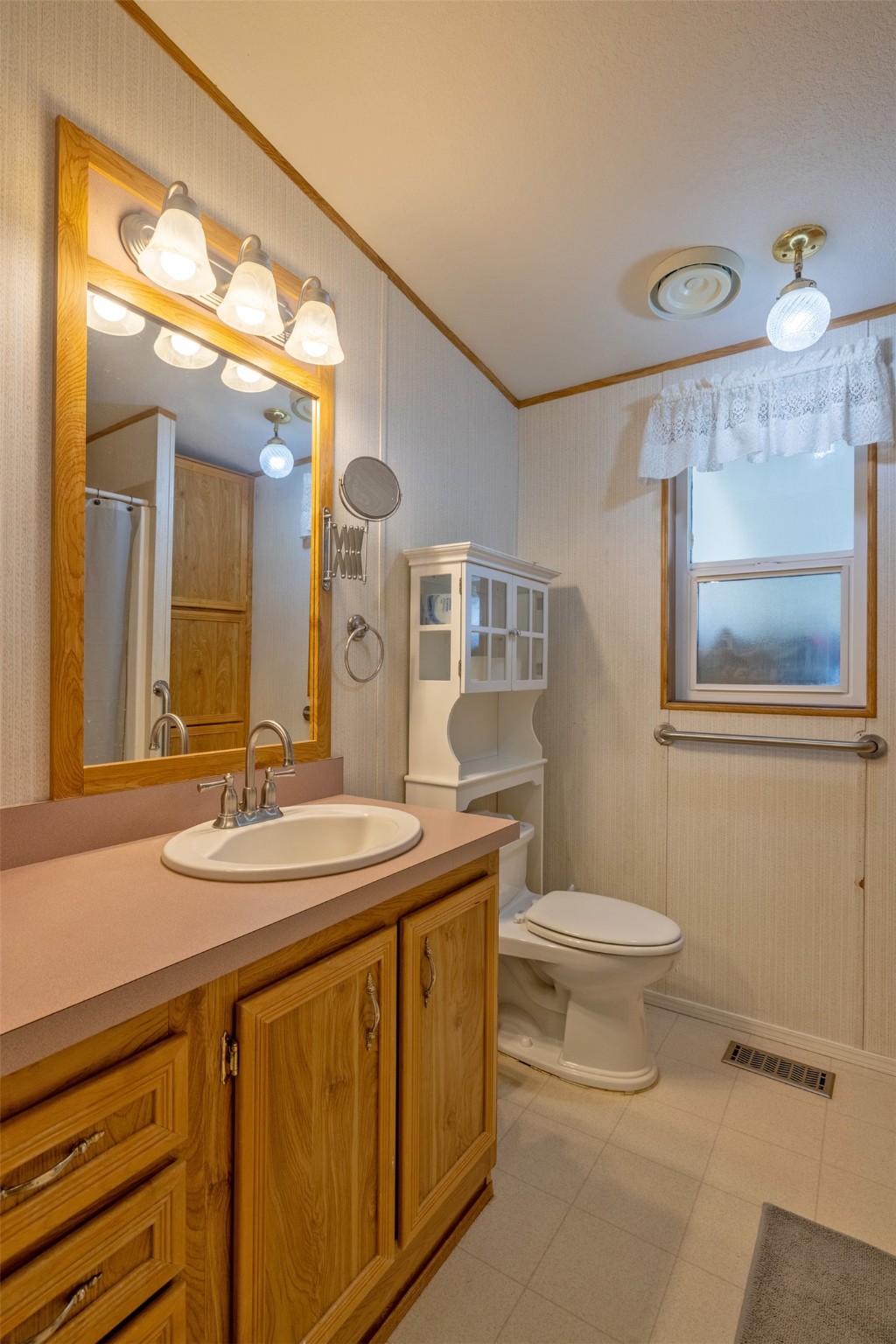 2830 Fantasy Road Property Photo 34