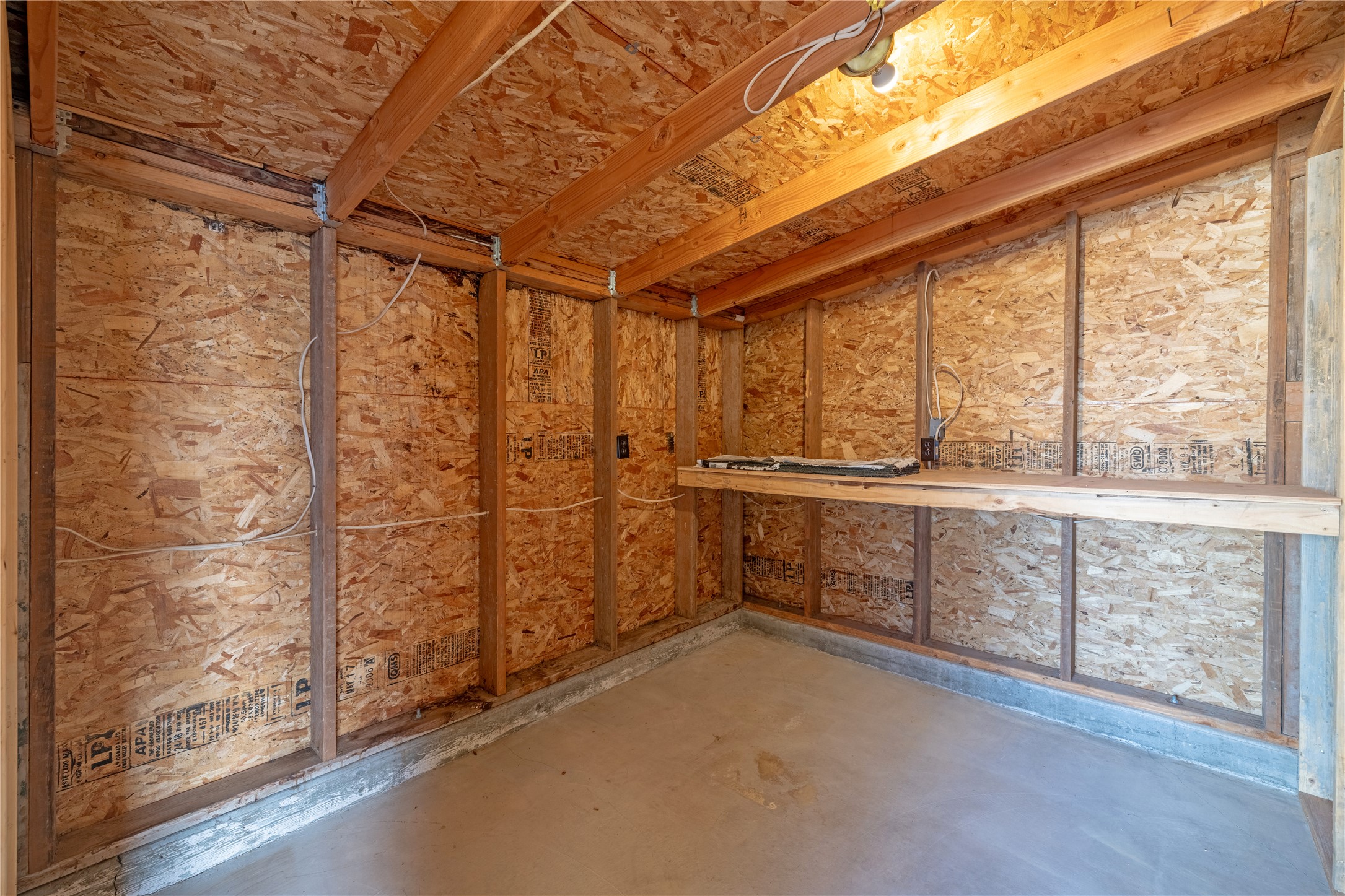 2830 Fantasy Road Property Photo 45