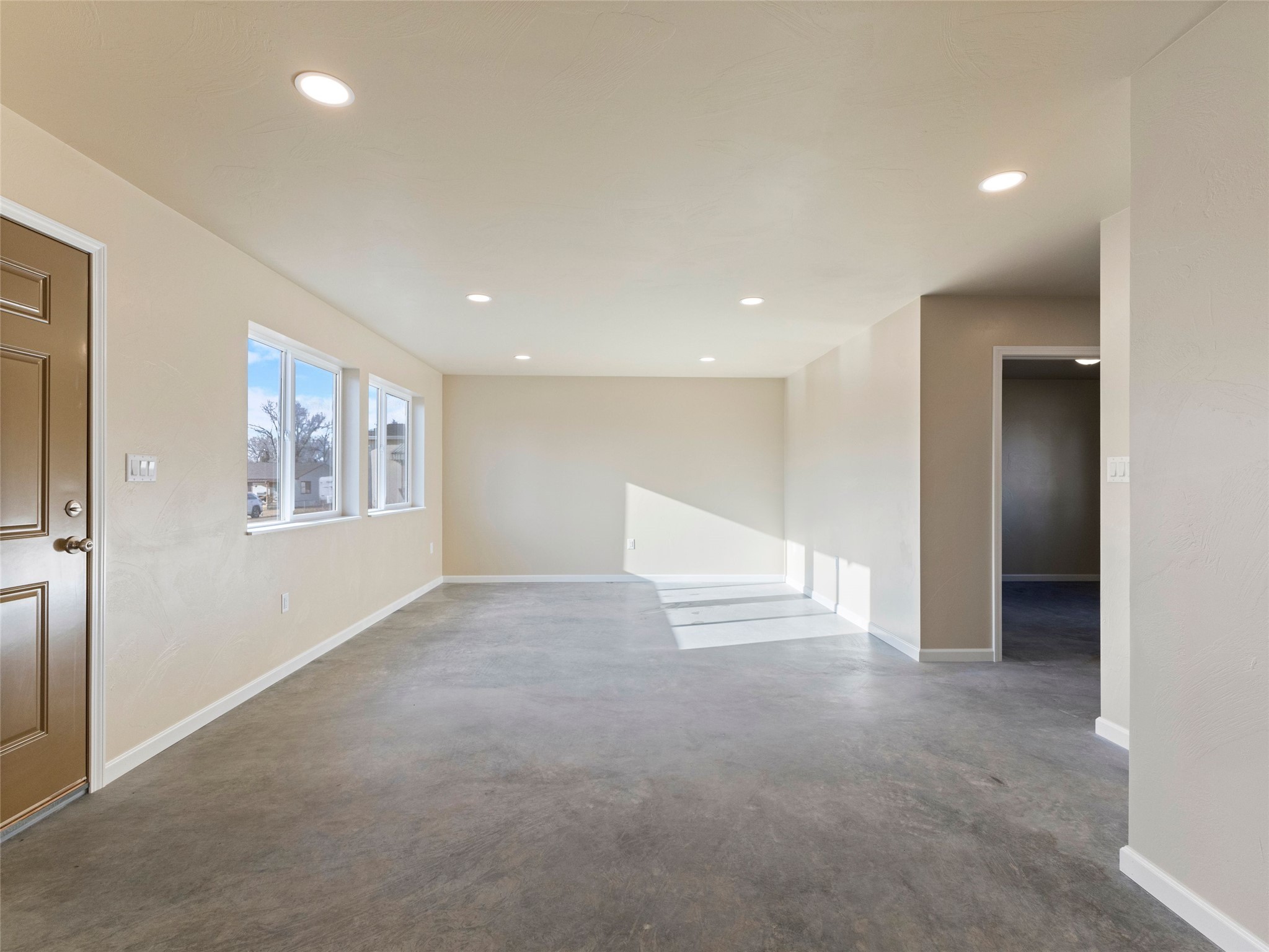 113 Washington Street Property Photo 7