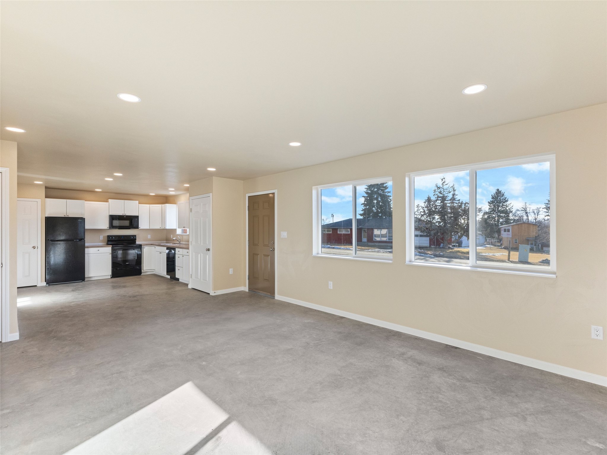113 Washington Street Property Photo 10