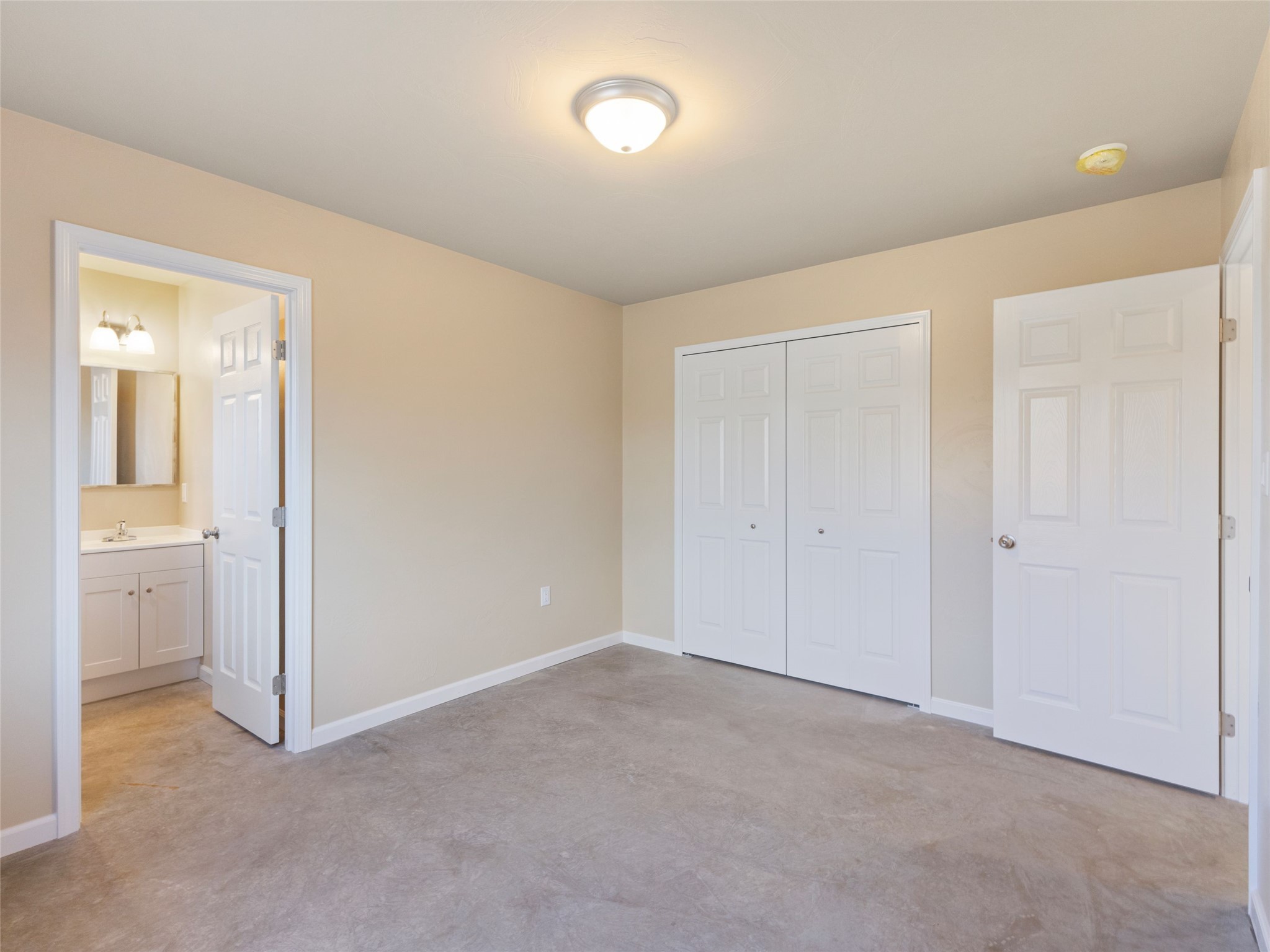 113 Washington Street Property Photo 18