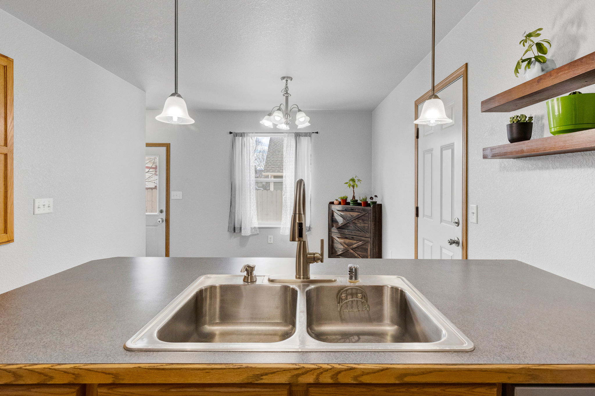 4323 Addington Drive Property Photo 16