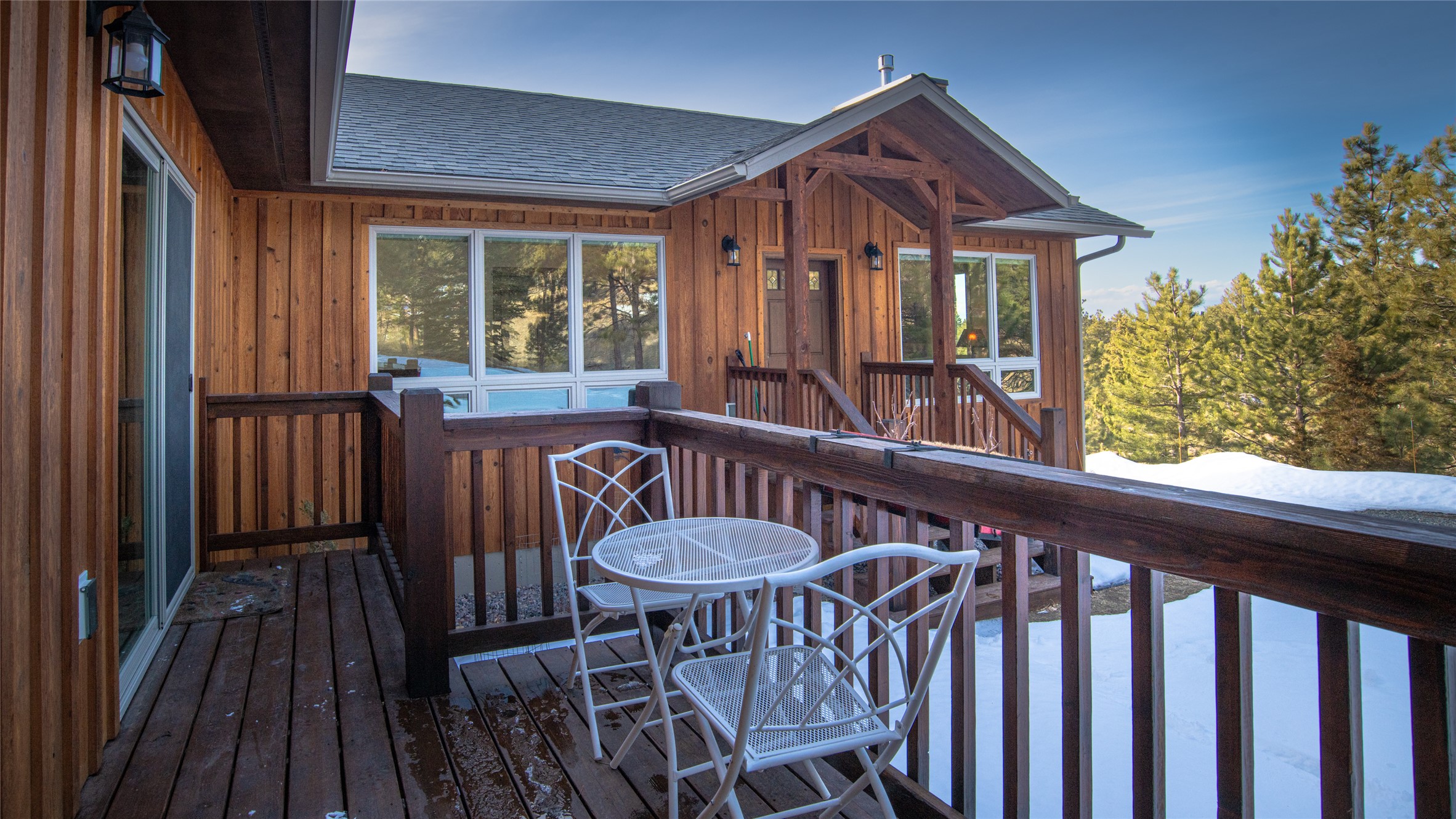 3465 Pine Hills Drive Property Photo 4