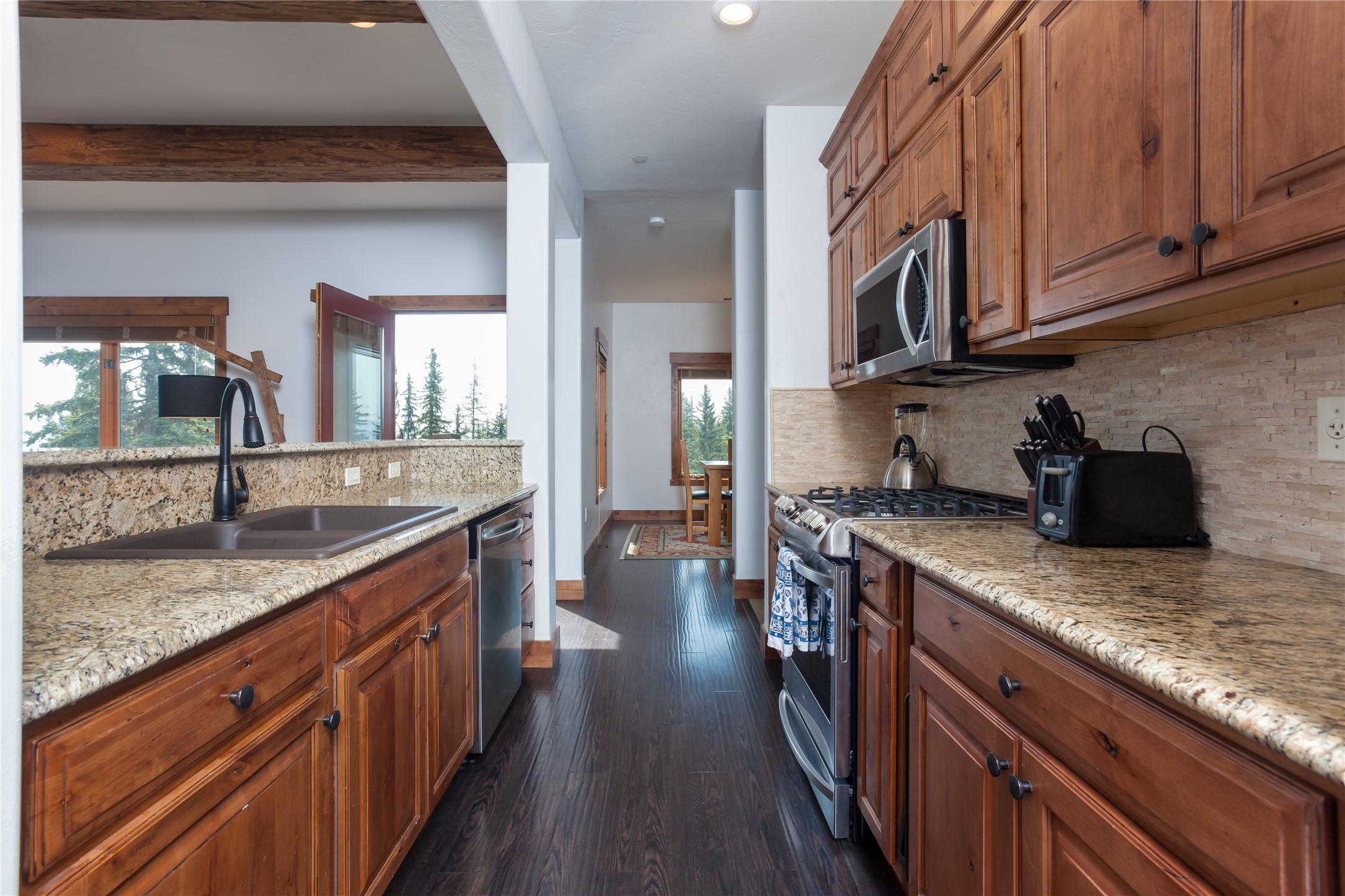 3820 Tamarack Avenue 300 Property Photo 10