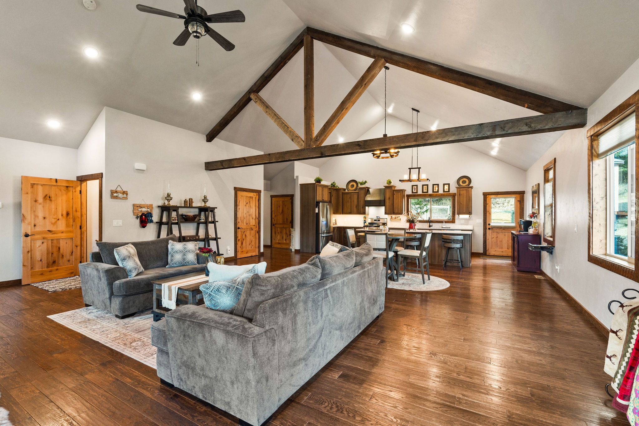 378 Skookum Road Property Photo 10