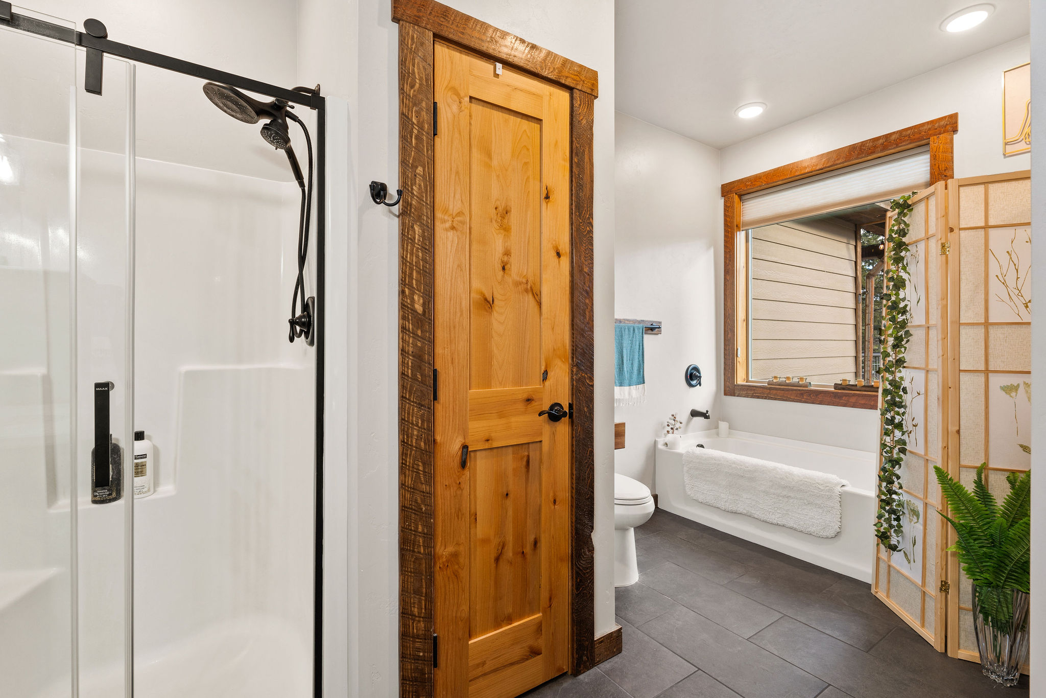 378 Skookum Road Property Photo 35