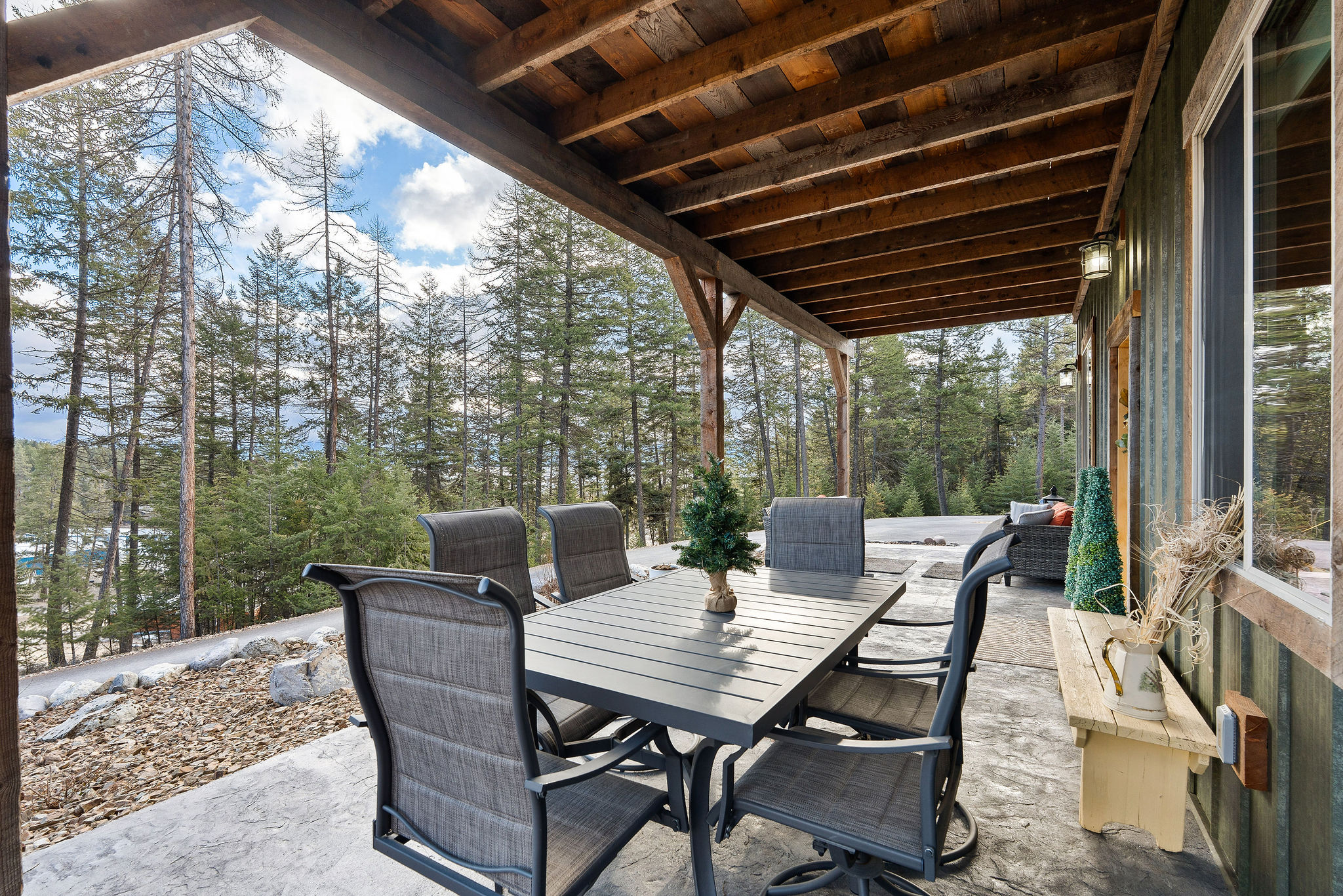 378 Skookum Road Property Photo 39