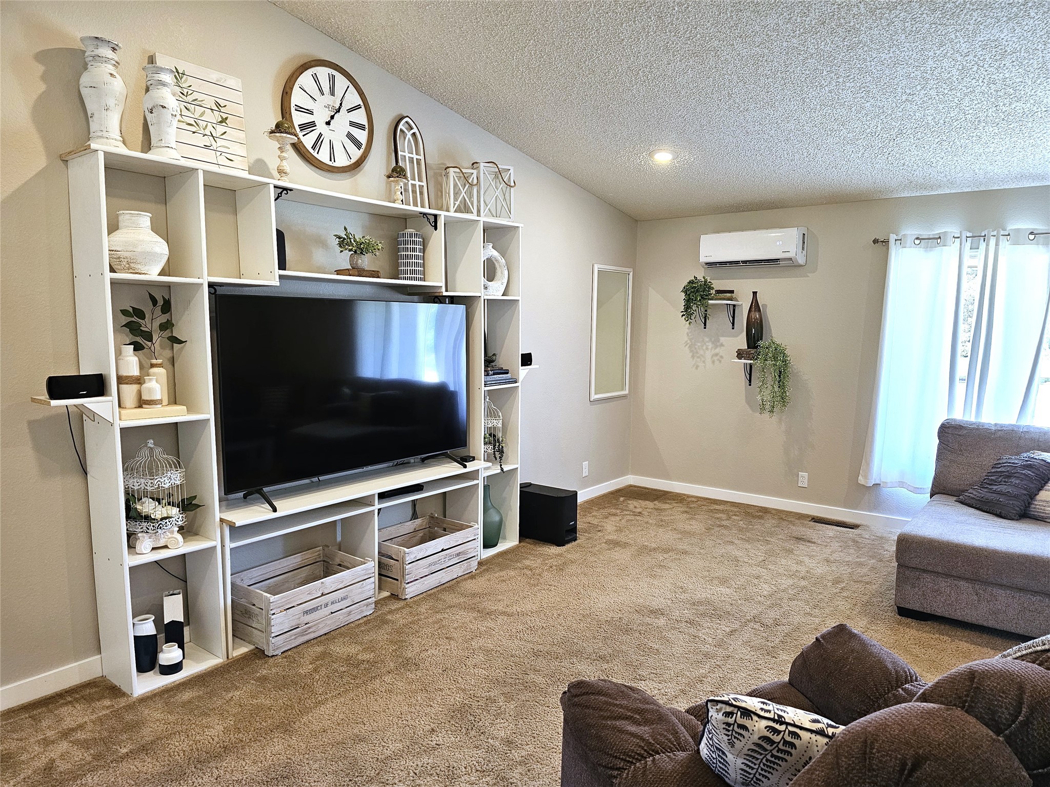 239 Antigone Drive Property Photo 10