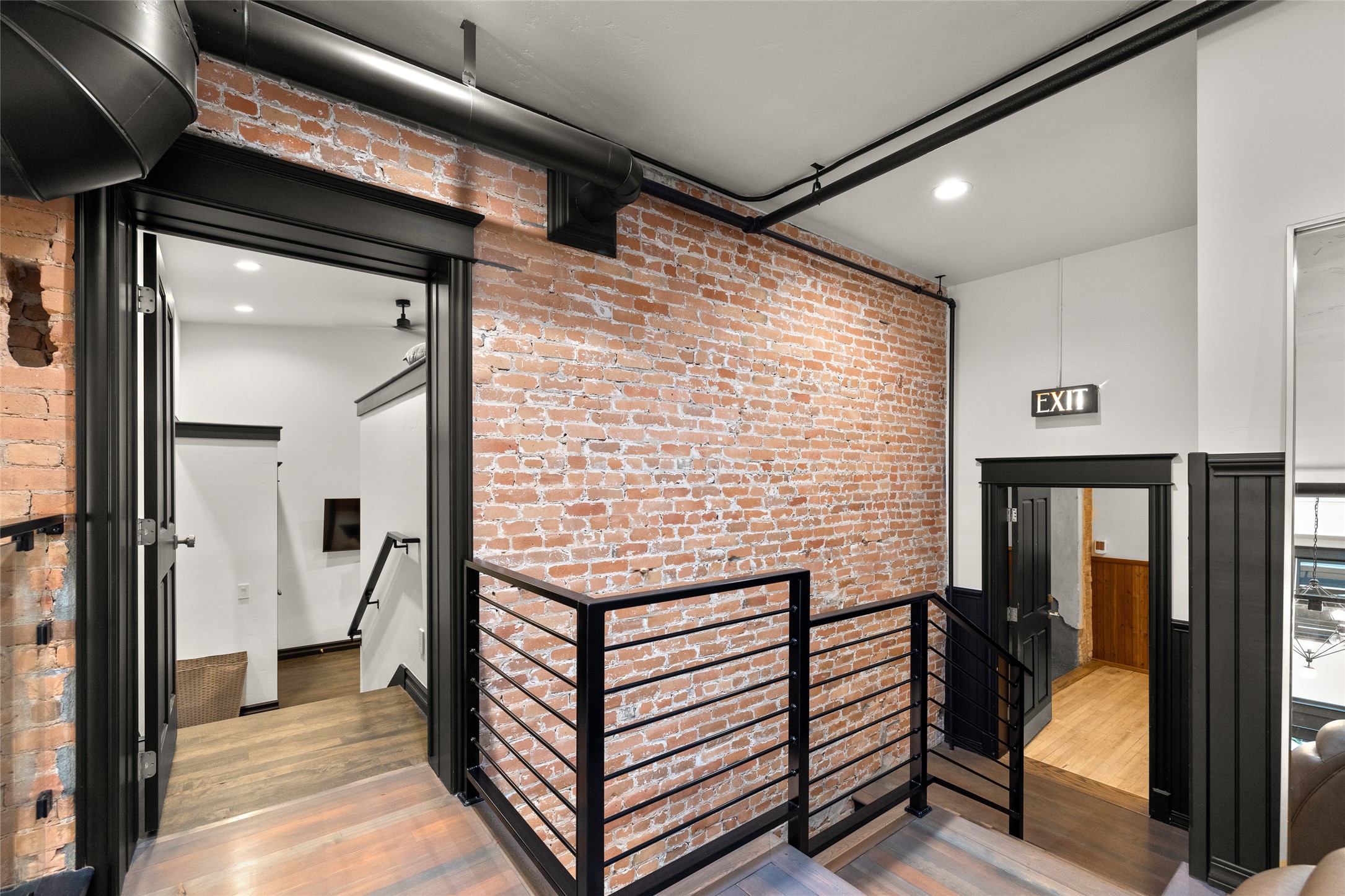 50 2nd Street E Property Photo 57
