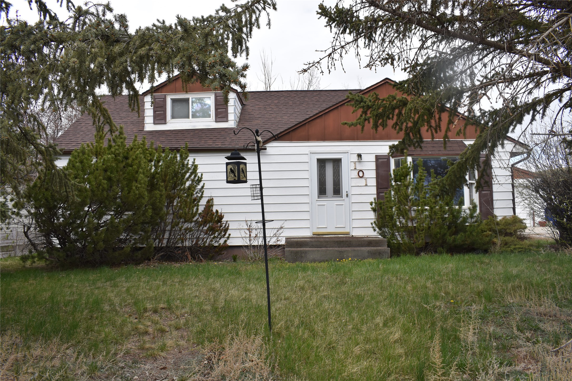 101 Sheridan Street Property Photo