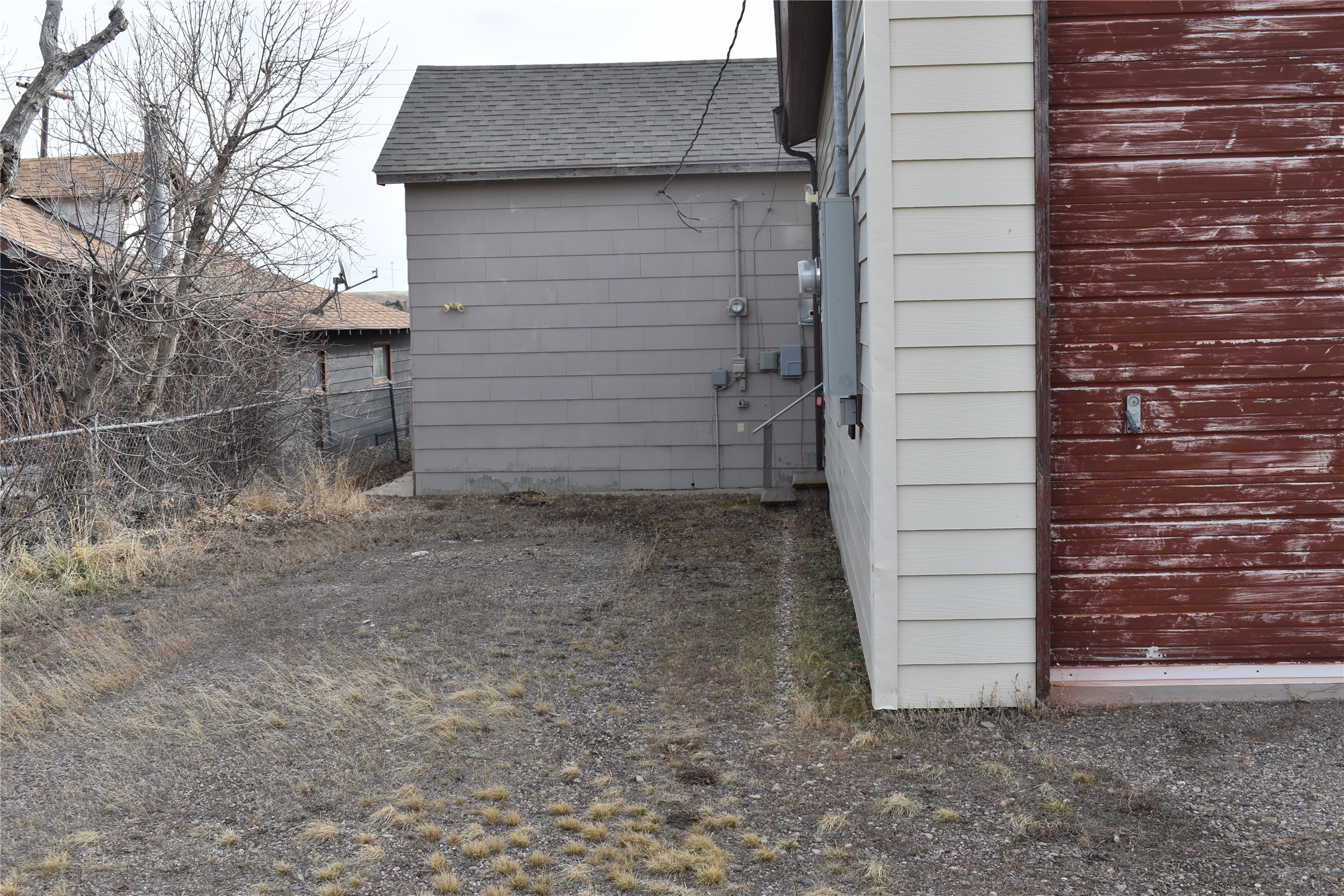 327 9th Avenue N Property Photo 28
