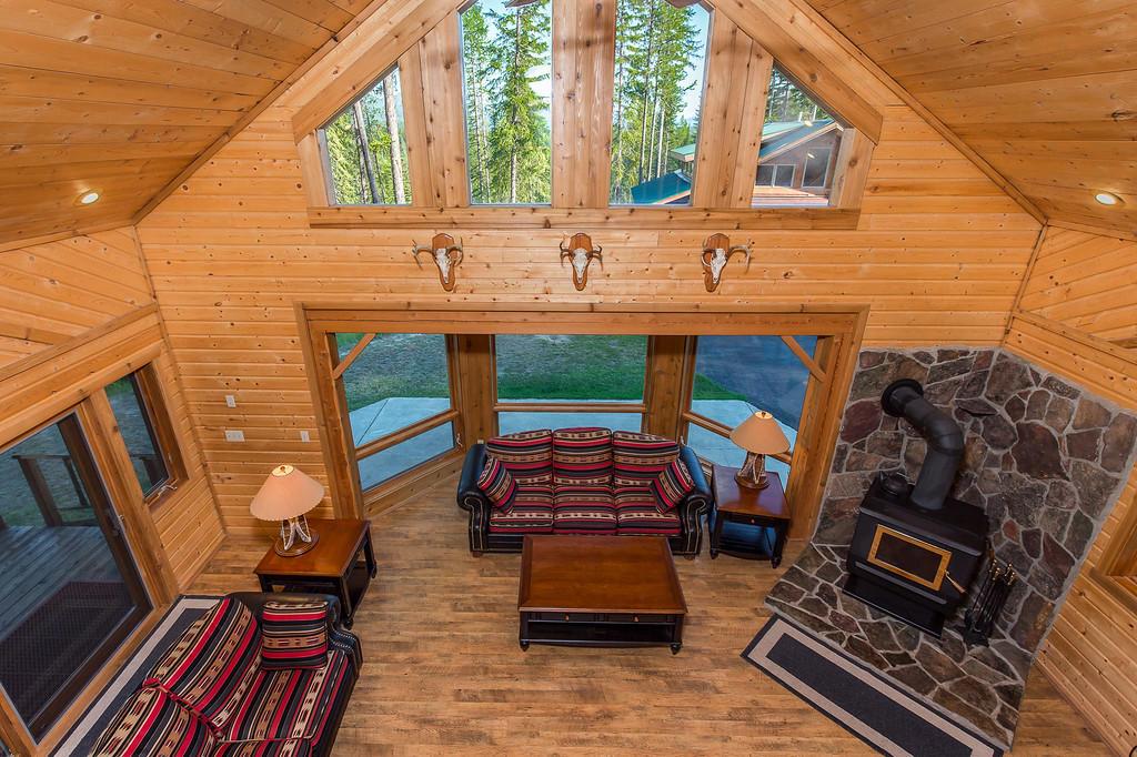 37258 Yaak River Road Property Photo 5