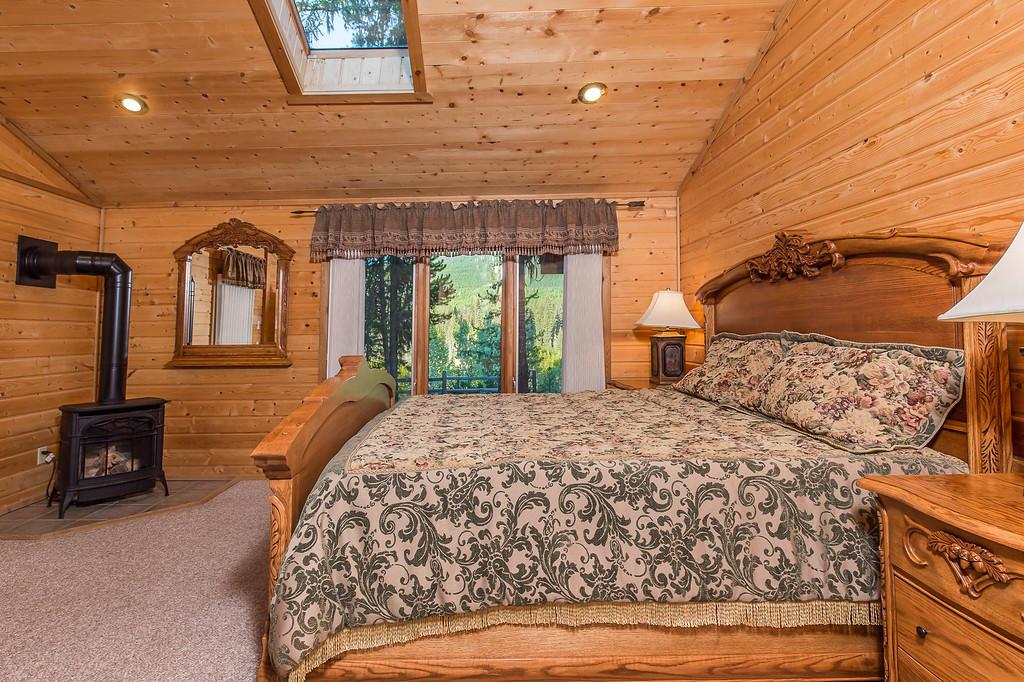 37258 Yaak River Road Property Photo 20